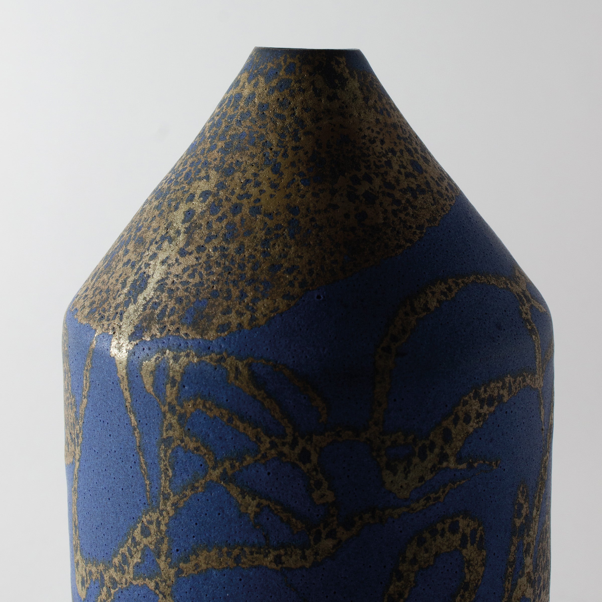 Indigo blue vase by Hiroaki Morino