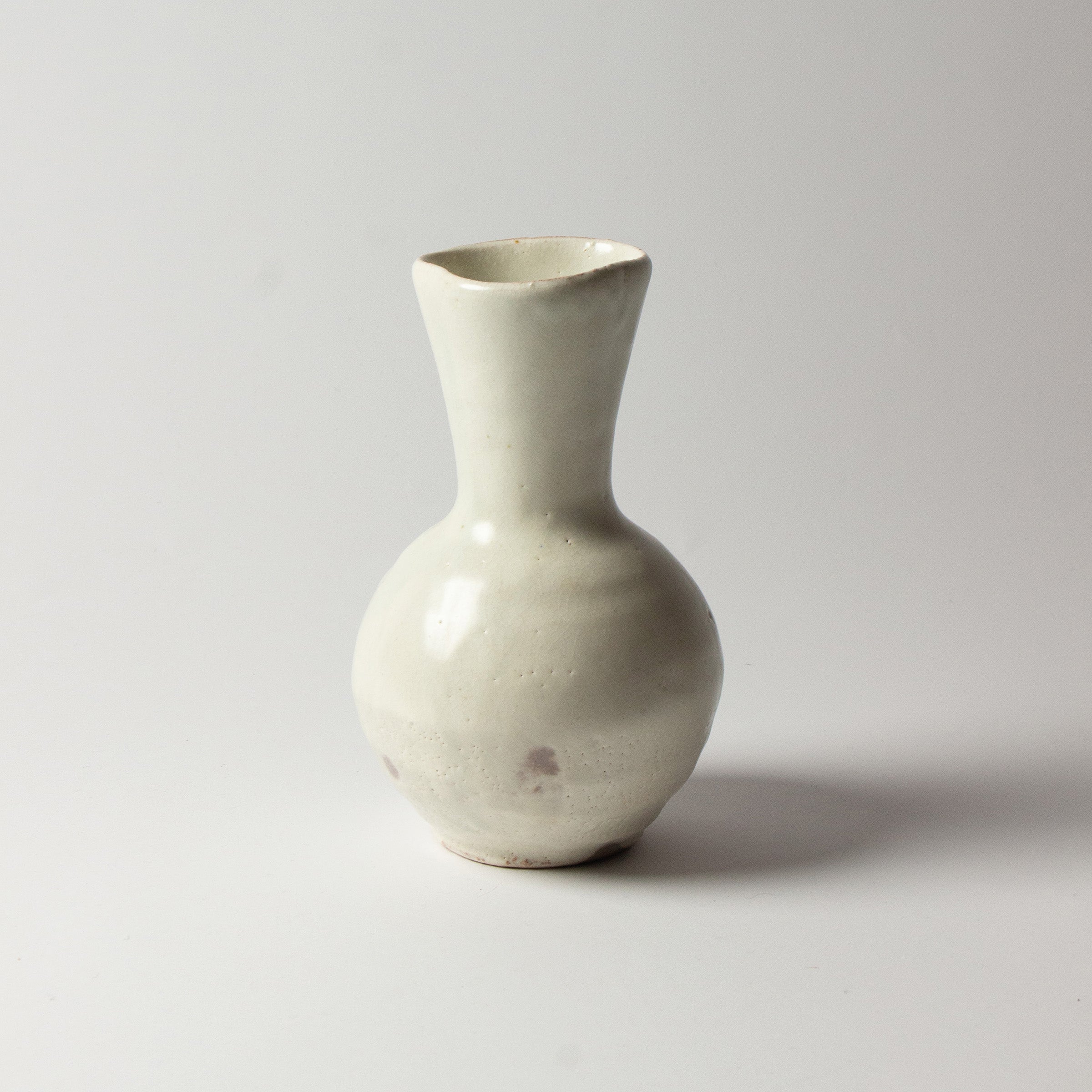 Vase en céramique blanche kohiki de Suigetsu-gama