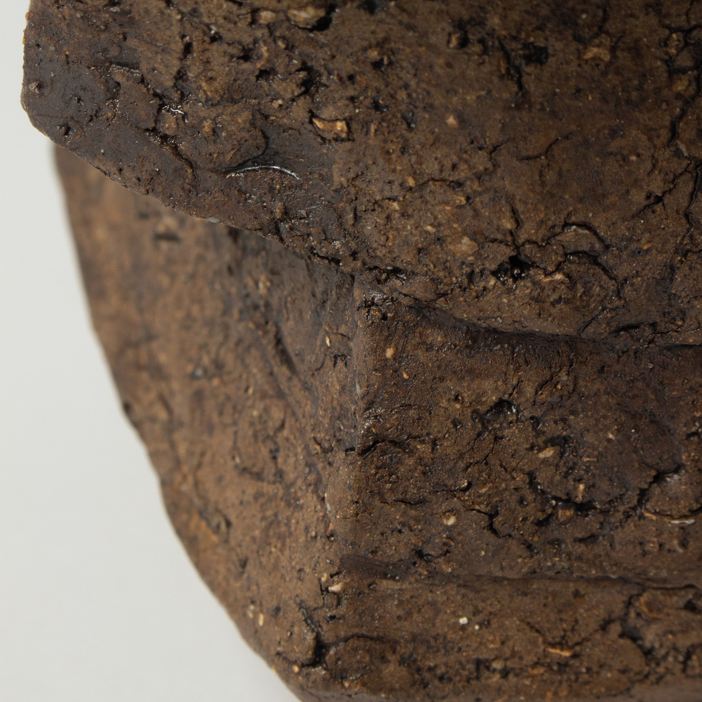Vase-sculpture ori (plis) de Yukiya Izumita