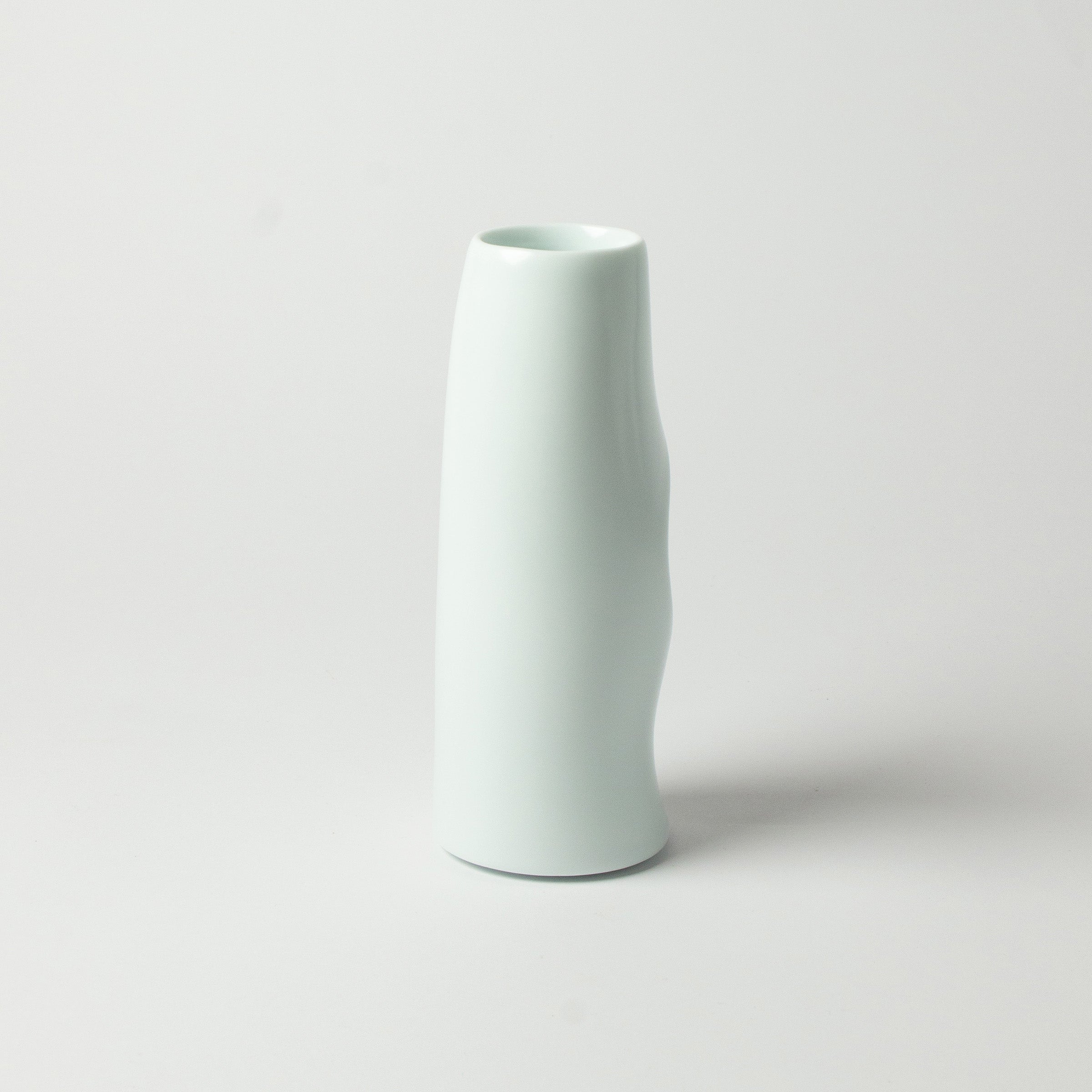 Vase en porcelaine blanche de Akihiro Maeta, Trésor National Vivant