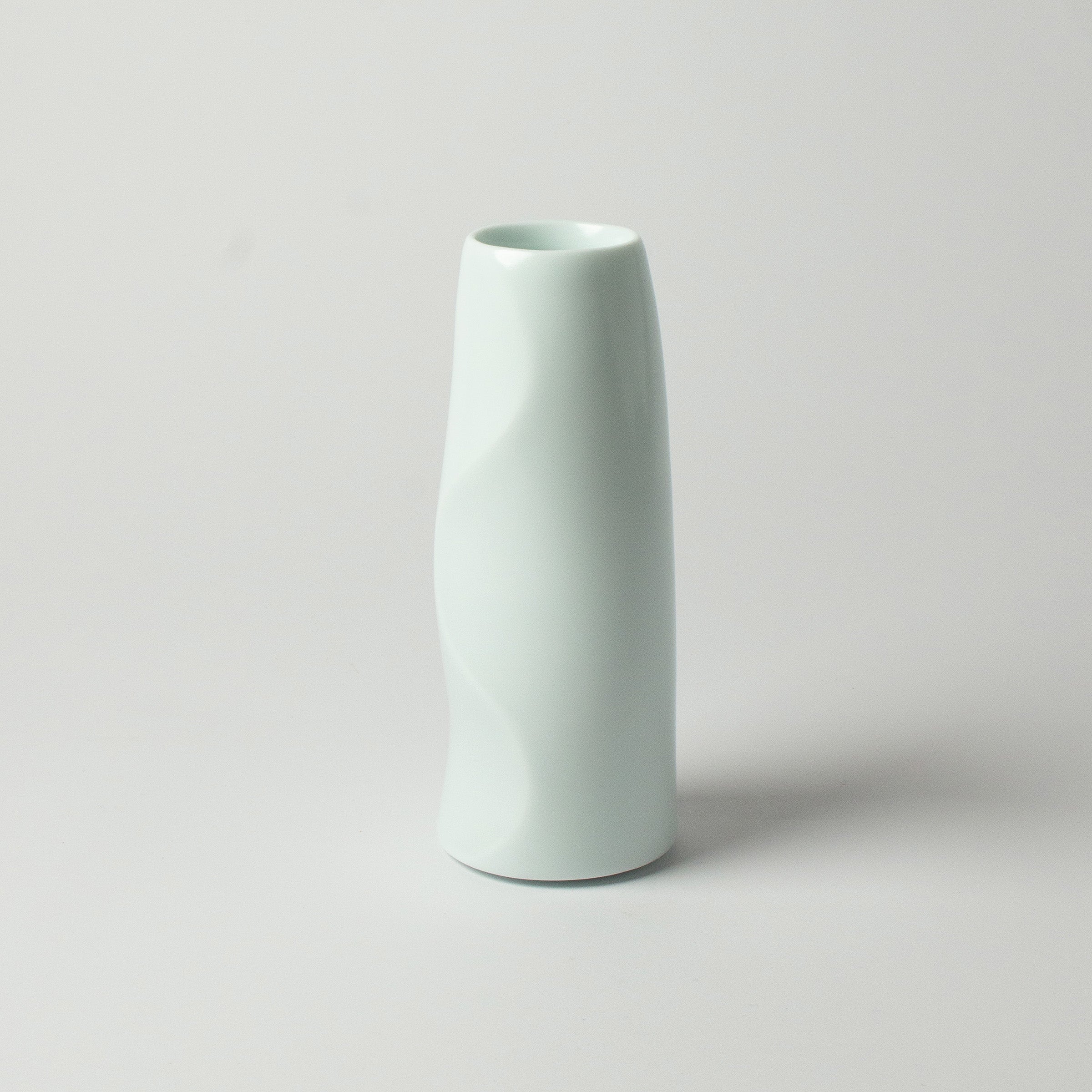 Vase en porcelaine blanche de Akihiro Maeta, Trésor National Vivant