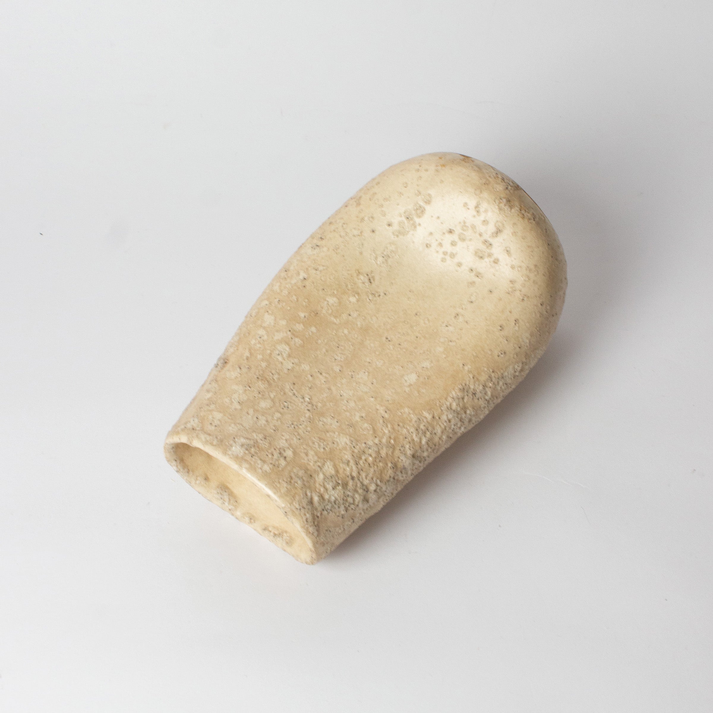 Vase en céramique série shiroi hensubō de Yagi Kazuo