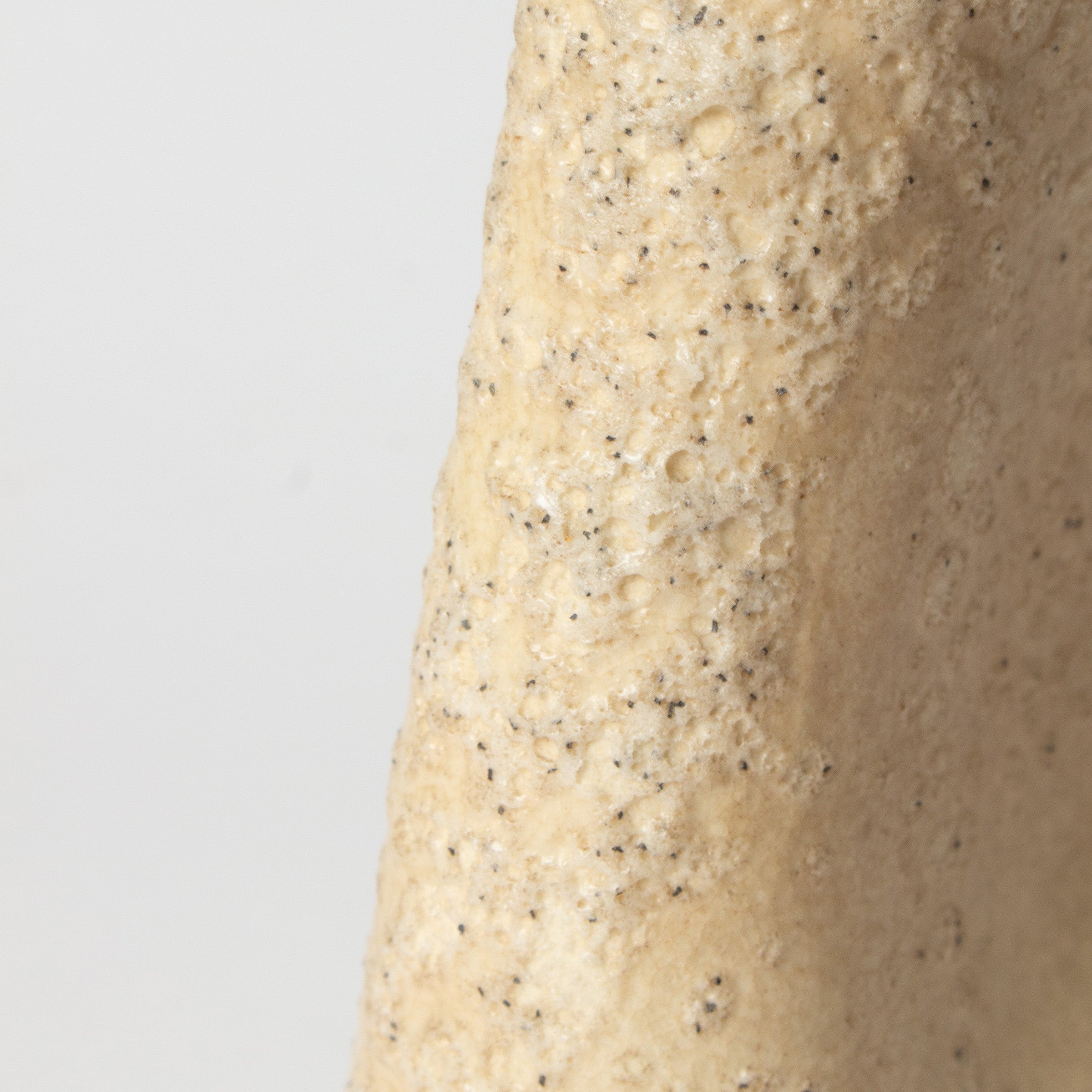 Vase en céramique série shiroi hensubō de Yagi Kazuo