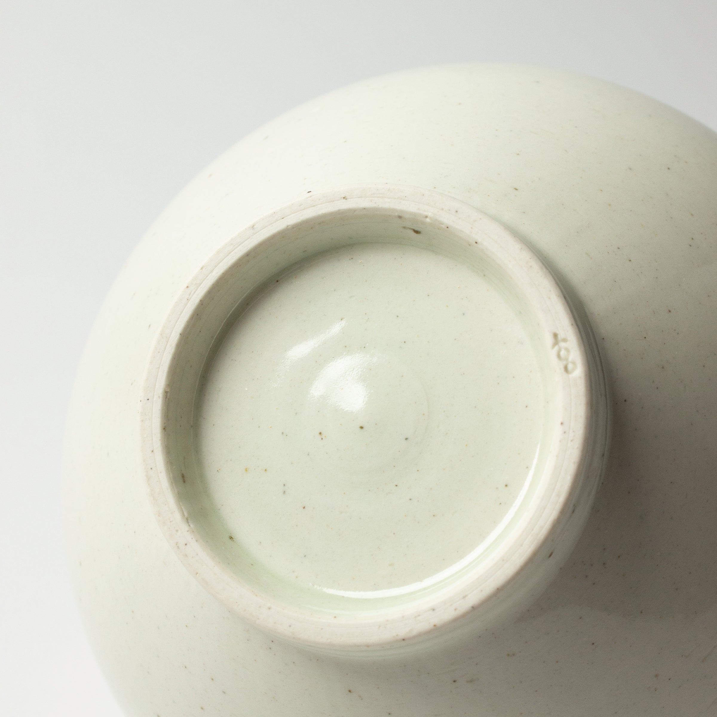 Korea Moon Jar, White Porcelain Vase