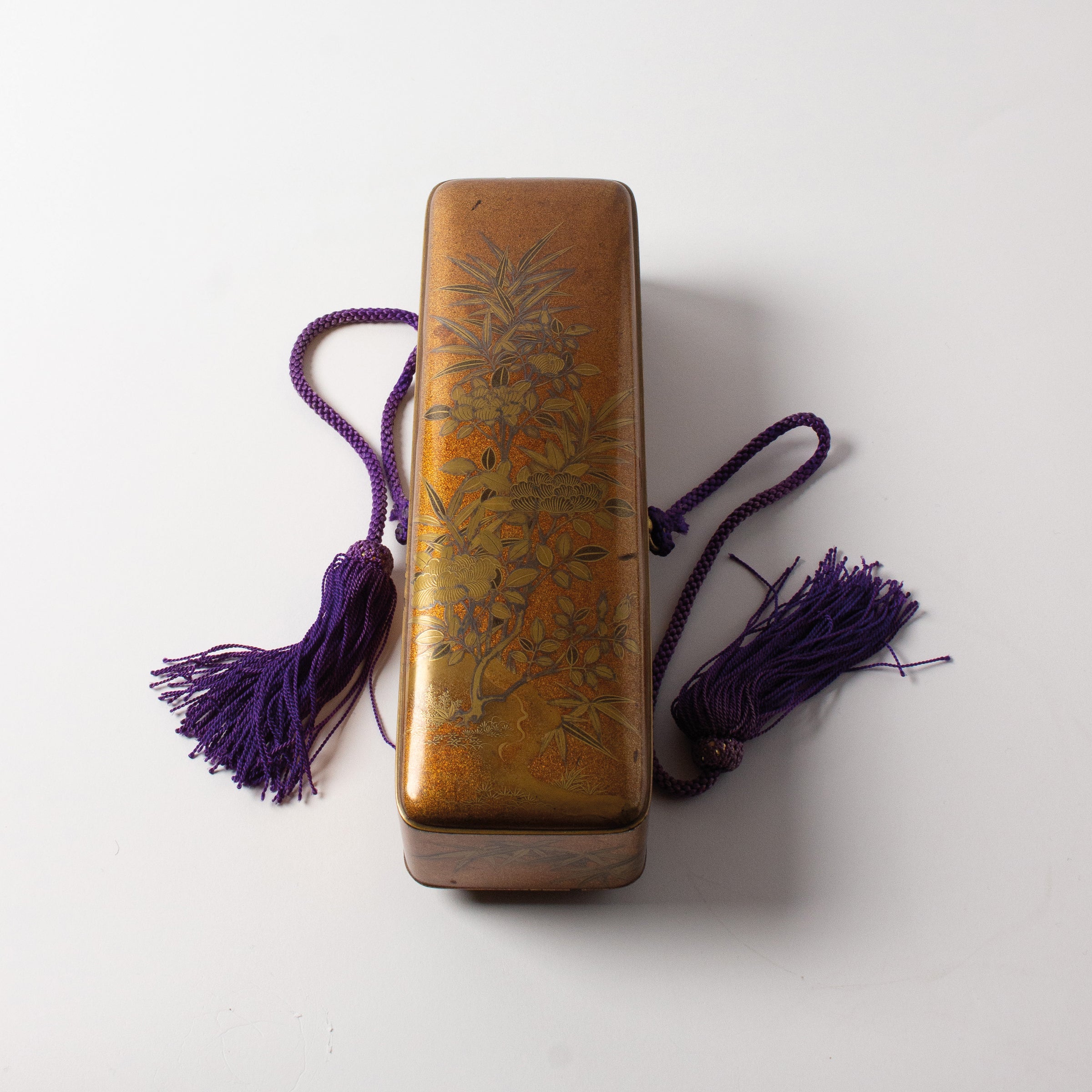Boîte Tanzaku japonaise en laque urushi et makie poudre d'or