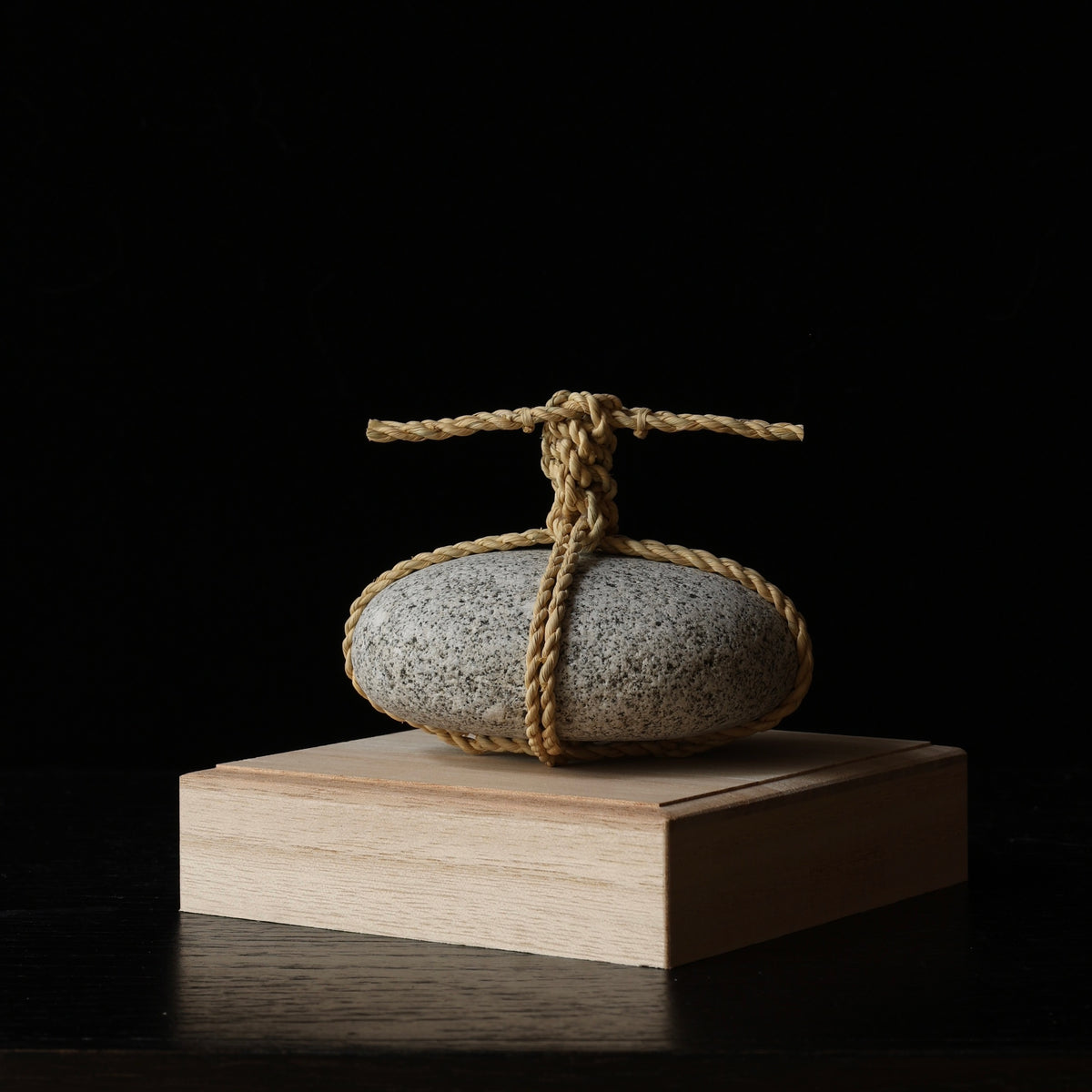 Sekimori #24, stone and rice straw (wara) rope
