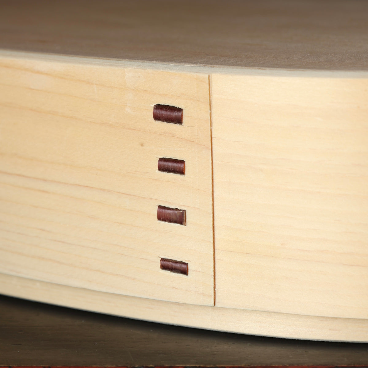 Oval hinoki and sawara wood box - Kiso Valley