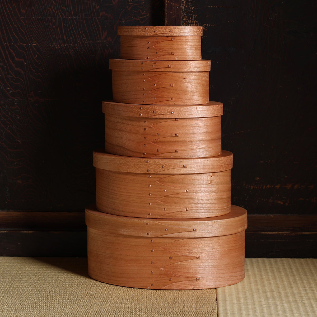 Boîte japonaise en bois de cerisier de l'atelier Unoh