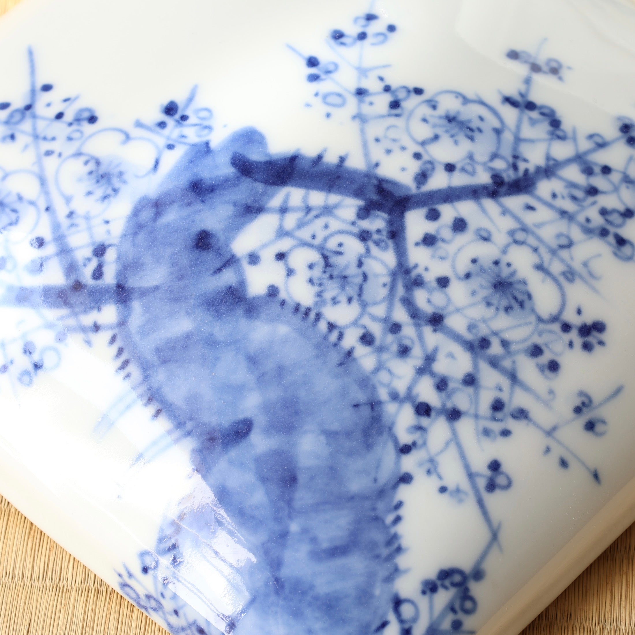 Jubako (stackable boxes) in sometsuke (underglaze blue) porcelain, with bird and plum blossom decoration, Meiji era
