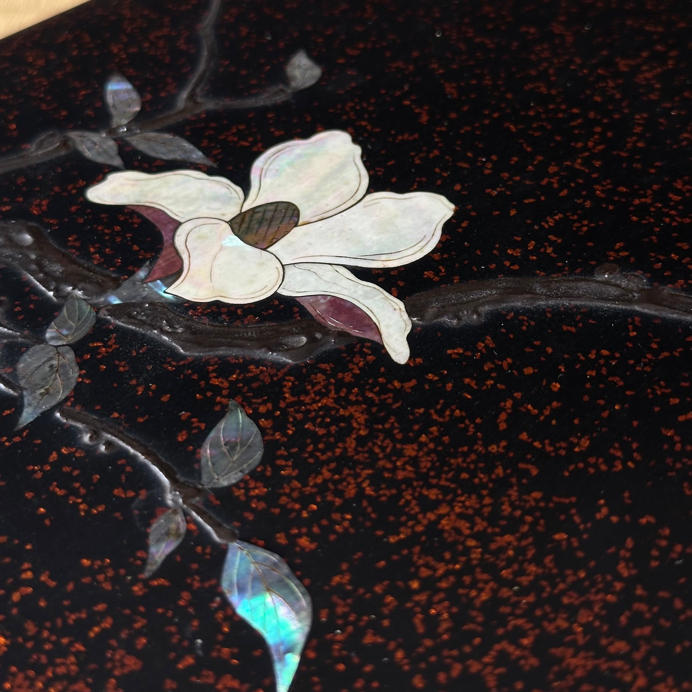 Urushi lacquer bunkobako (Japanese document box) with kin hirame (gold powder) and aogai nuri (mother-of-pearl) decoration of kobushi (magnolia) by Musashigawa Shūzan