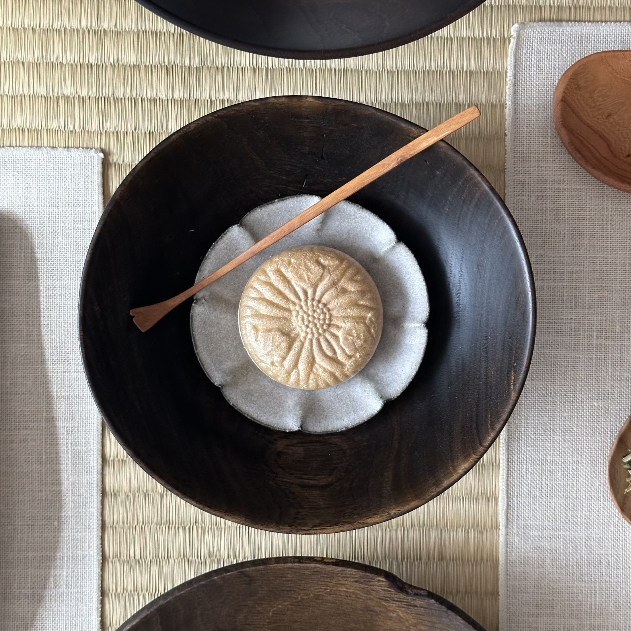 Bol en nara (chêne japonais) de Masahito Ikeda