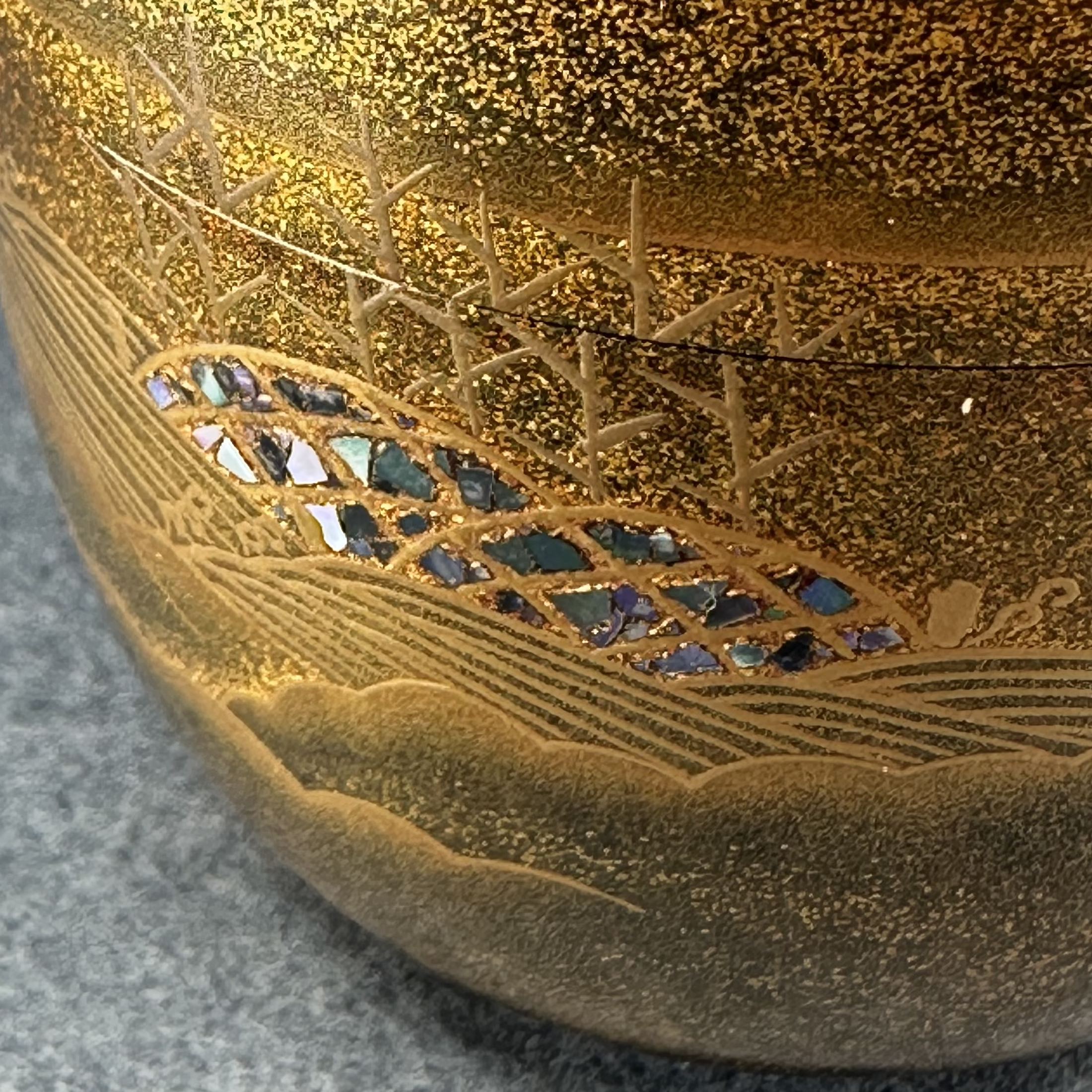 Natsume (Japanese tea caddy) in lacquer and gold, landscape decoration by Mokudai Sōhō