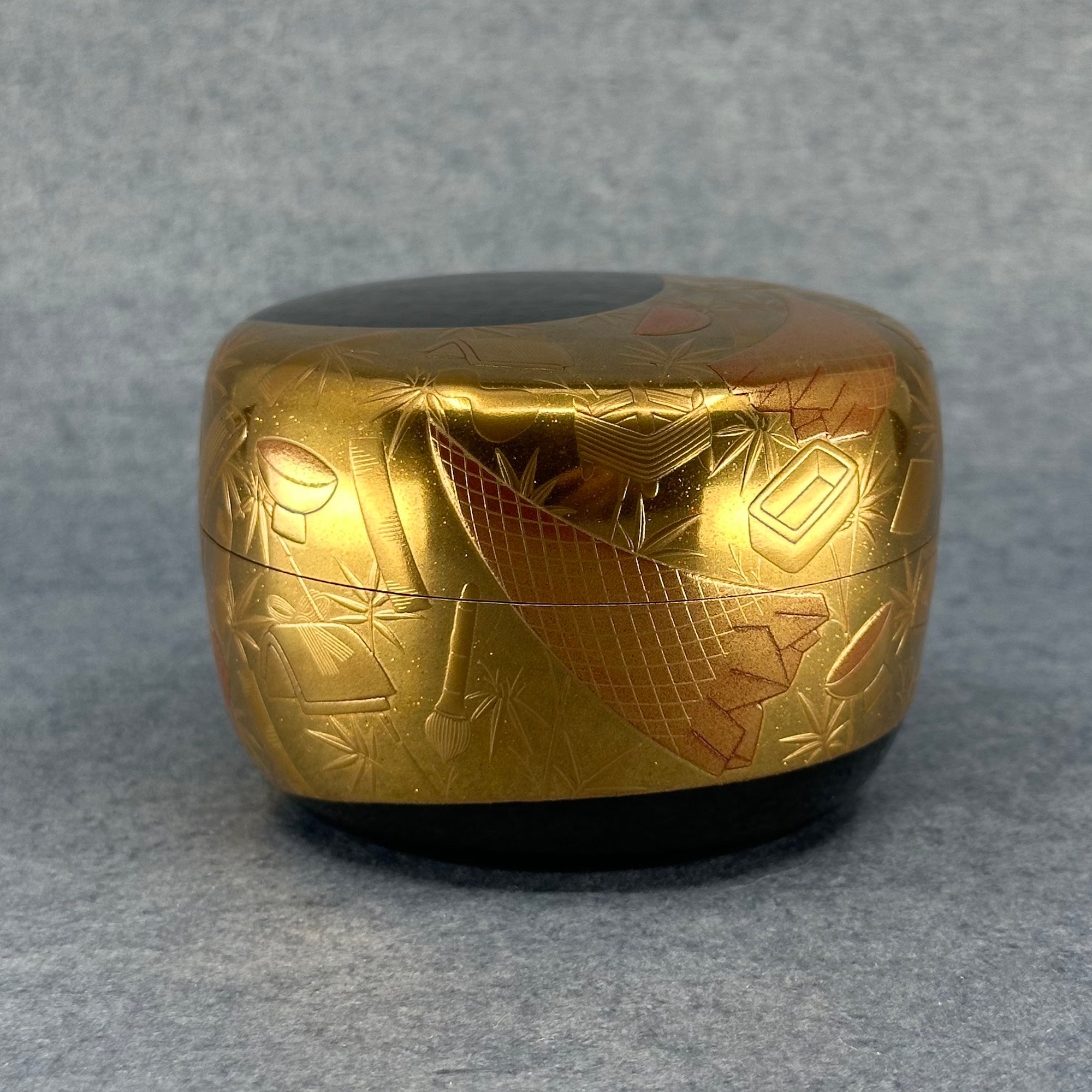 Natsume (boîte à thé japonaise) laque et or, décor Tanabata (fête des étoiles) de Jōtarō Gōtō
