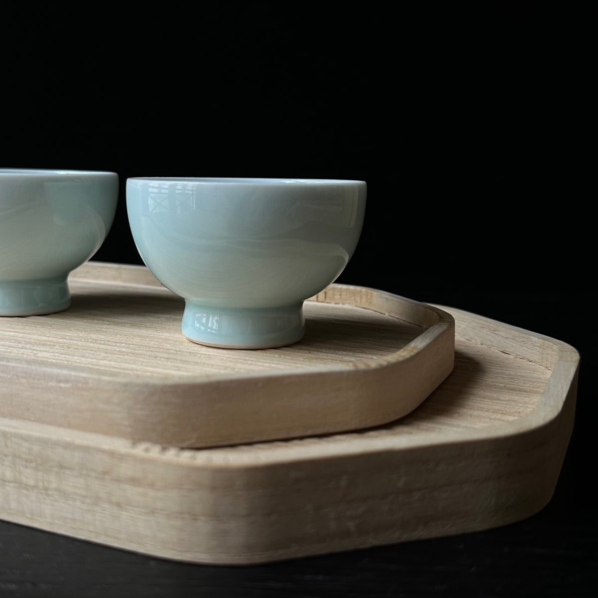 Petite tasse à thé en céladon de Byungseok Shin