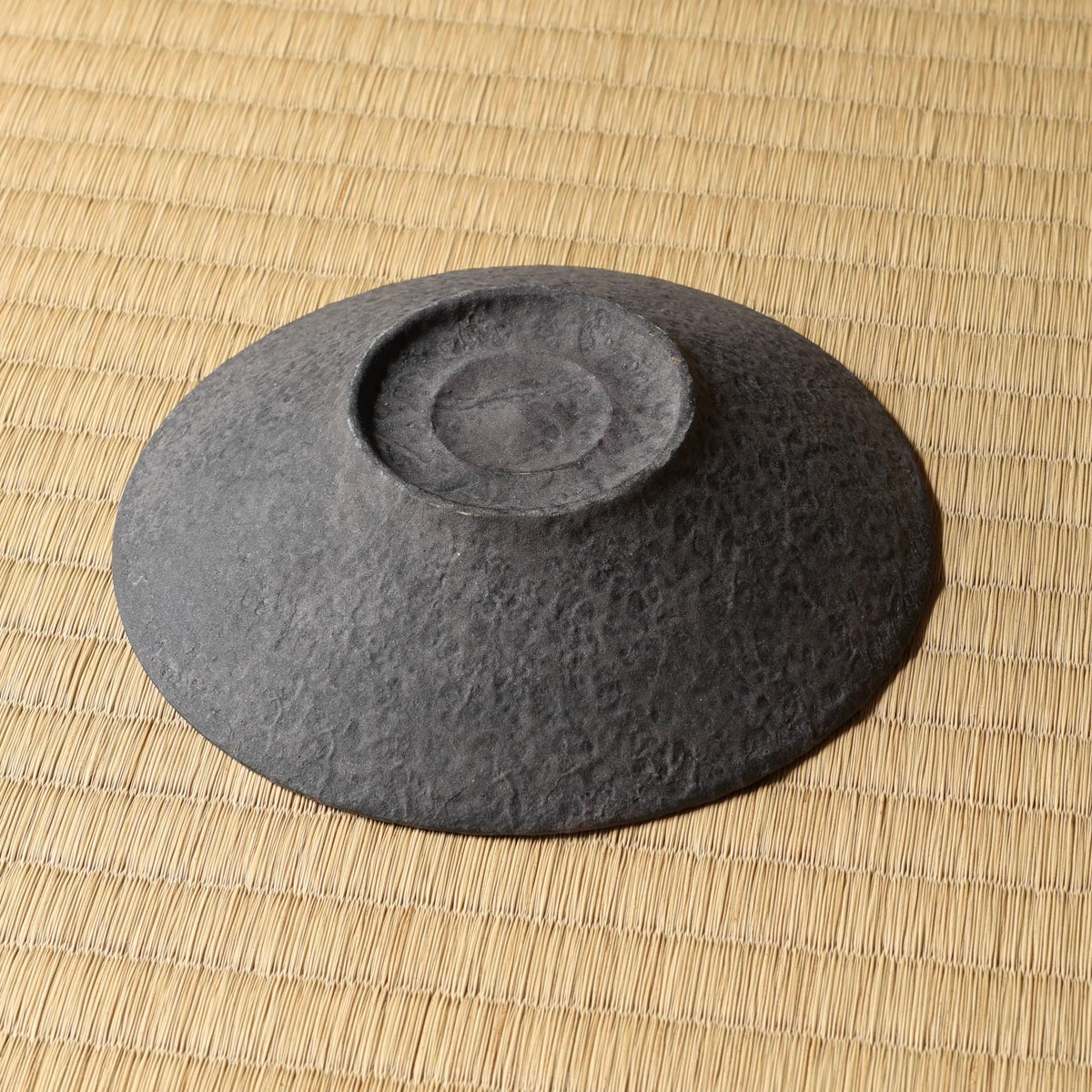 Assiette kozara Kurogane de Shu Hirai
