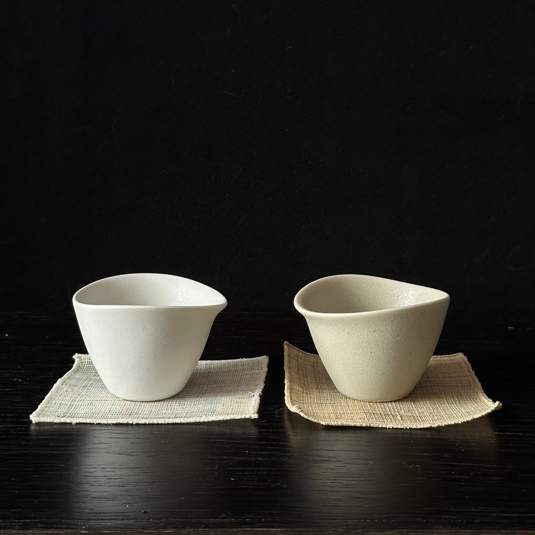 Tasse à thé ou café en céramique de Nuri Lee