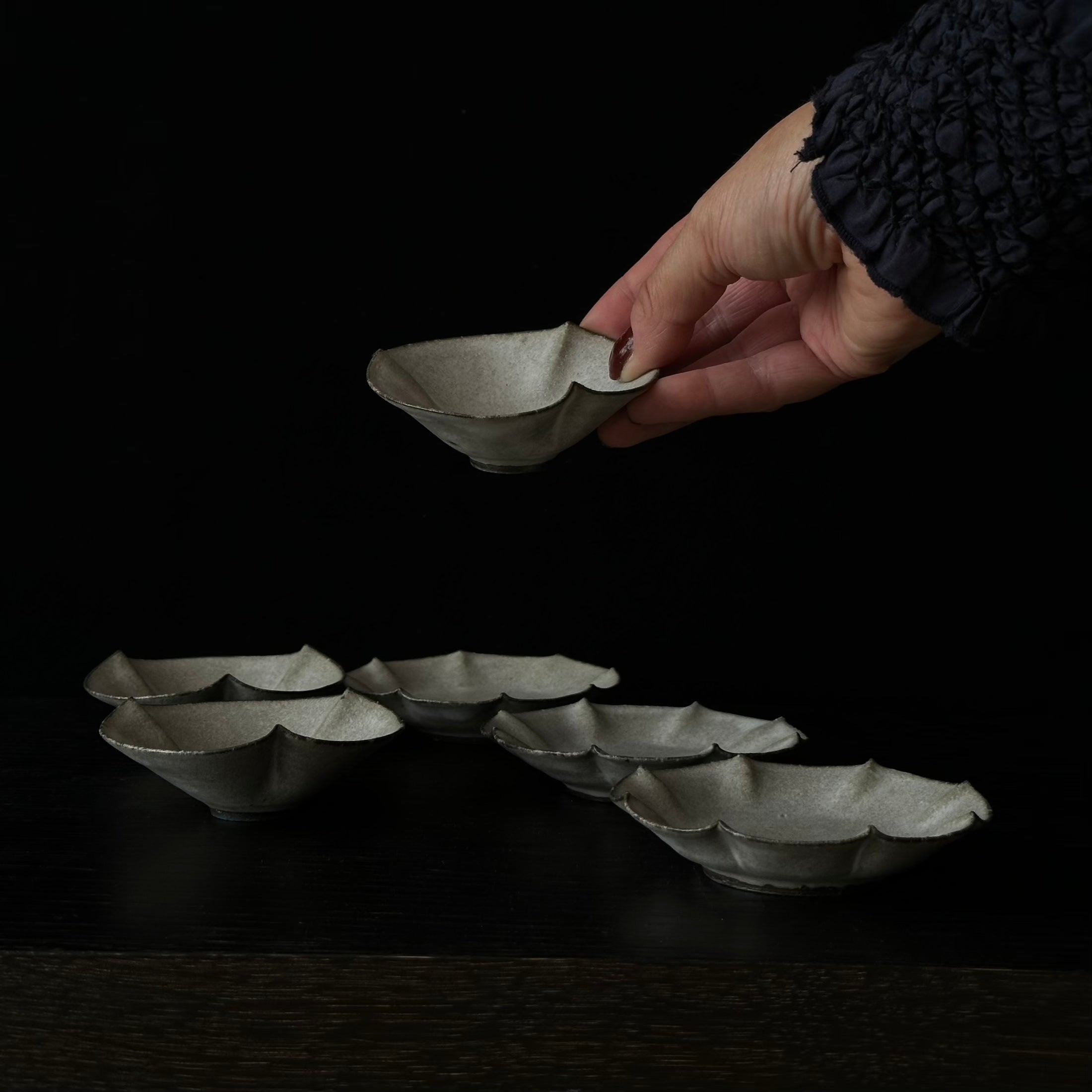 Petite assiette mamezara en céramique de Shihō Takada