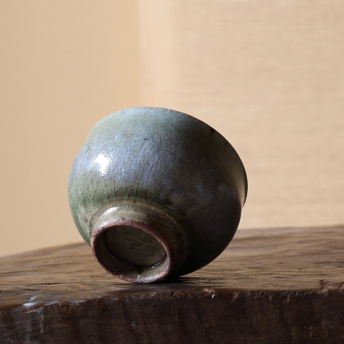 Tasse à glaçure de cendre de l’atelier Tokinoha