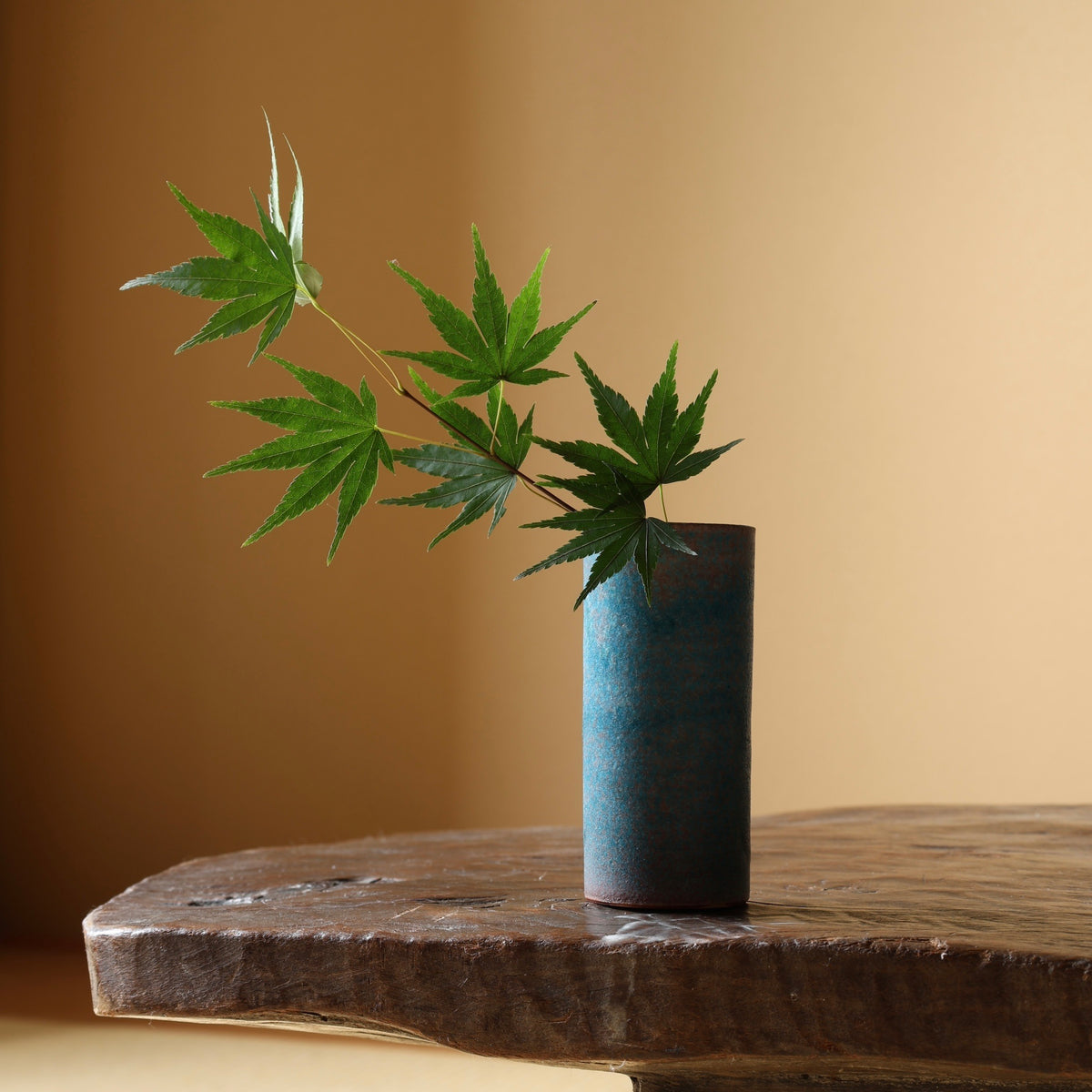 Ceramic cup or vase with copper glaze from the Tokinoha studio