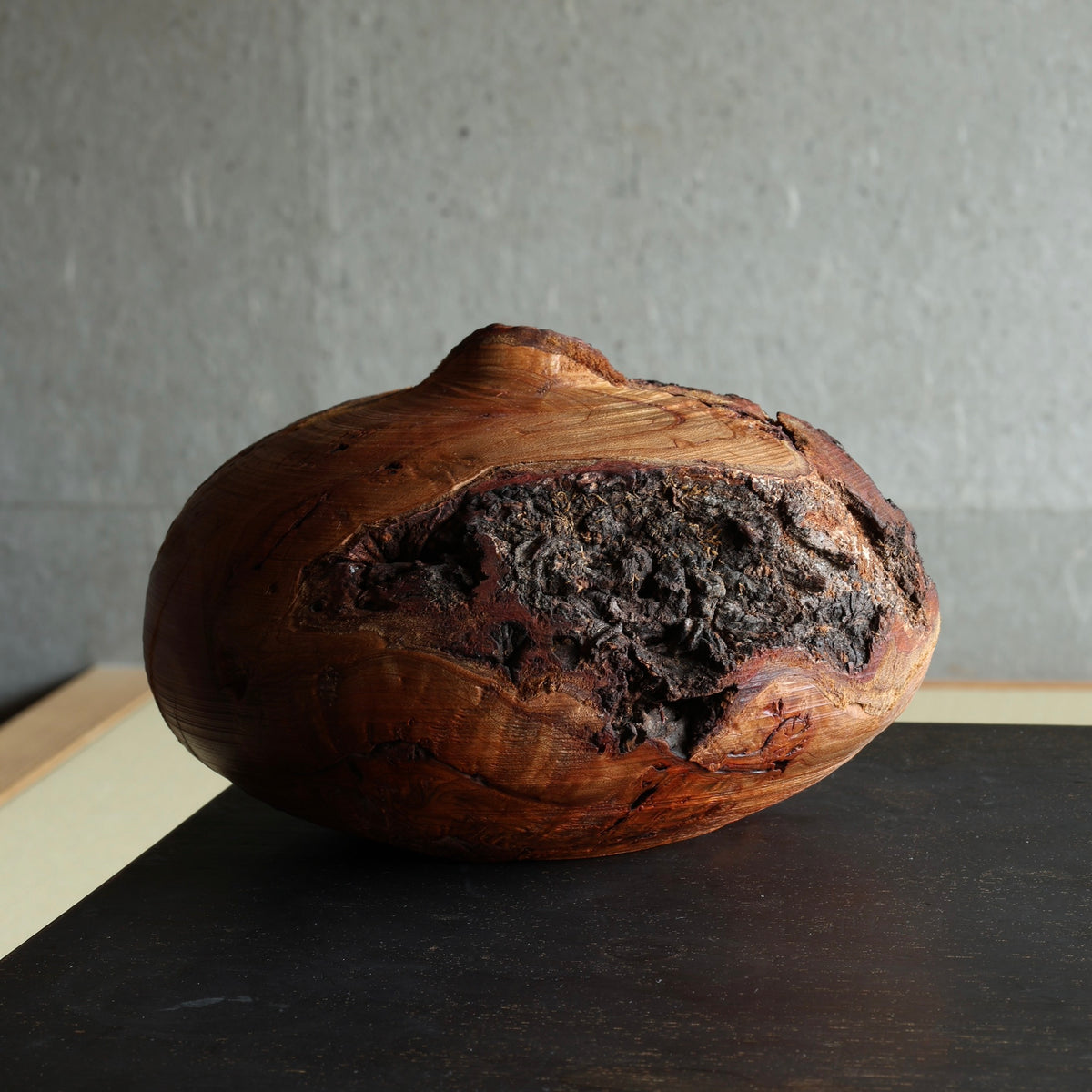 Sakura (Japanese cherry wood) sculptural vase by Masahito Ikeda