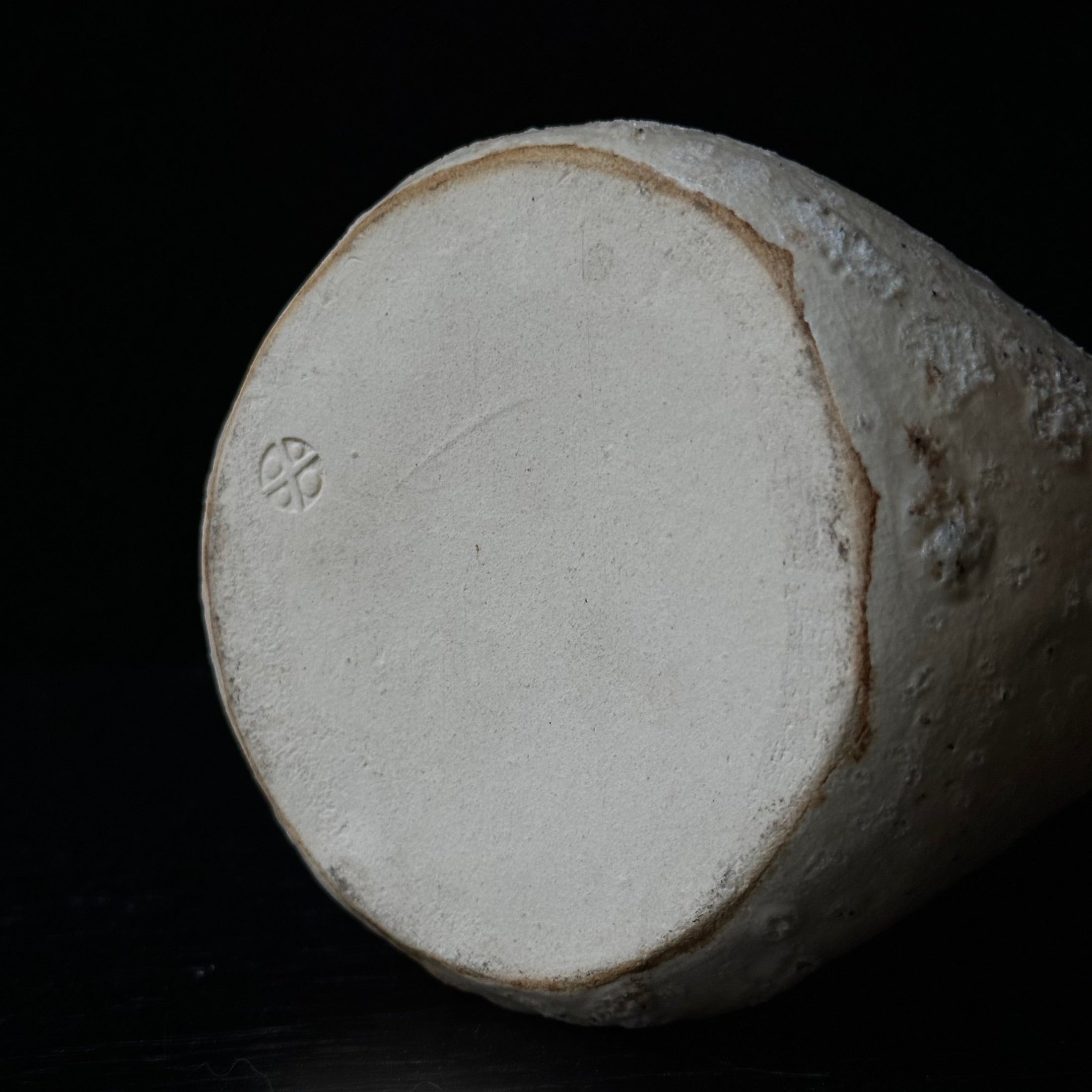 Vase en céramique série shiroi hensubō de Yagi Kazuo