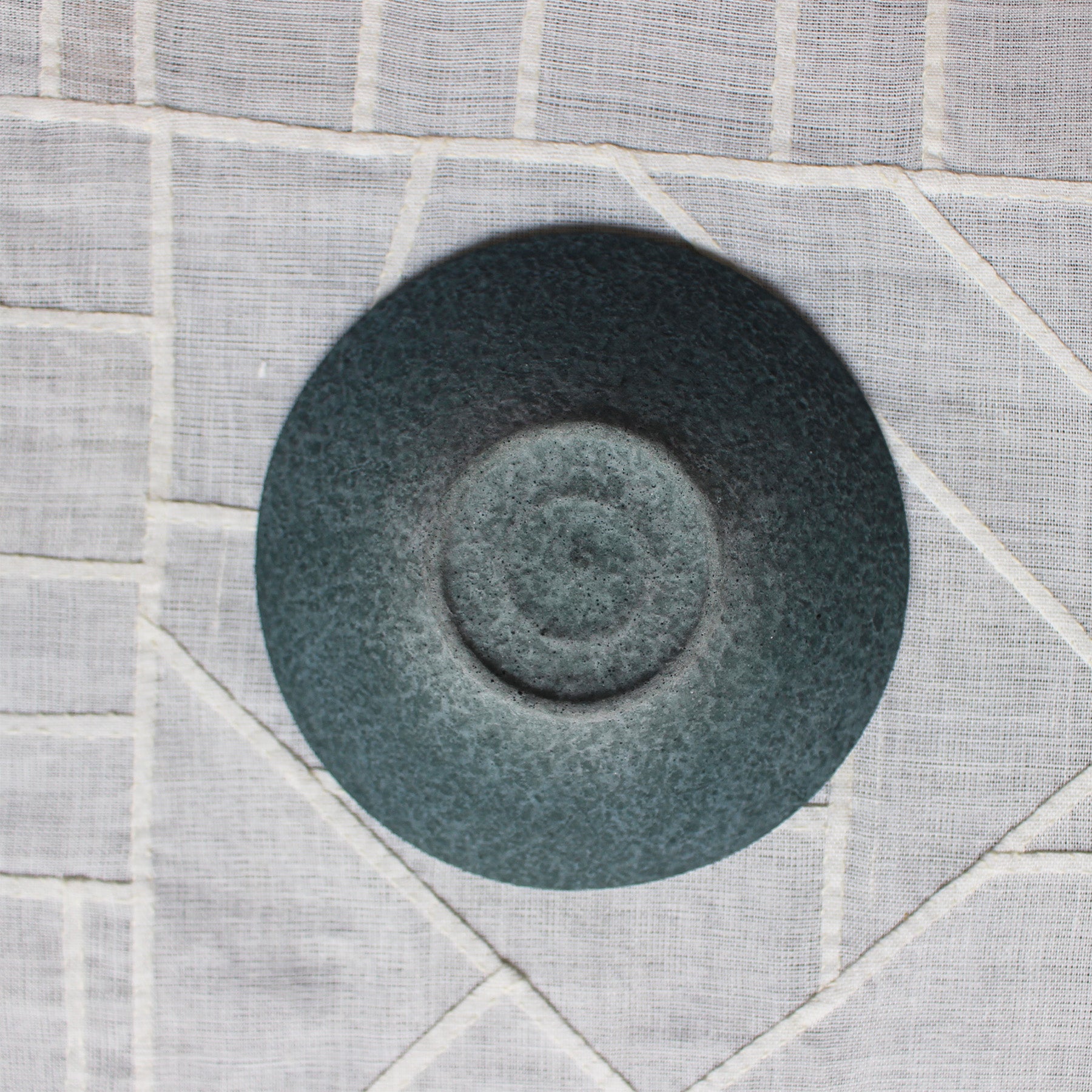 Petite Assiette en Céramique de Shu Hirai