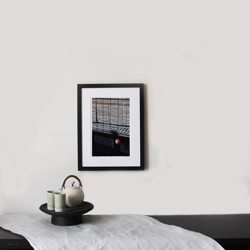 Par la Fenêtre, Gion : SIGNED, NUMBERED AND FRAMED FINE ART PHOTOGRAPHY