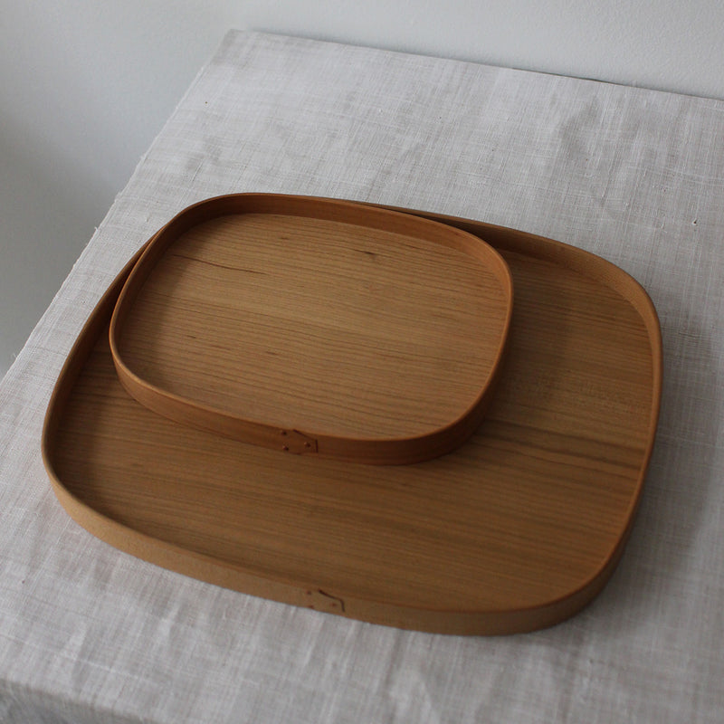 JAPANESE SHAKER STYLE TRAY IN NATURAL CHERRY WOOD