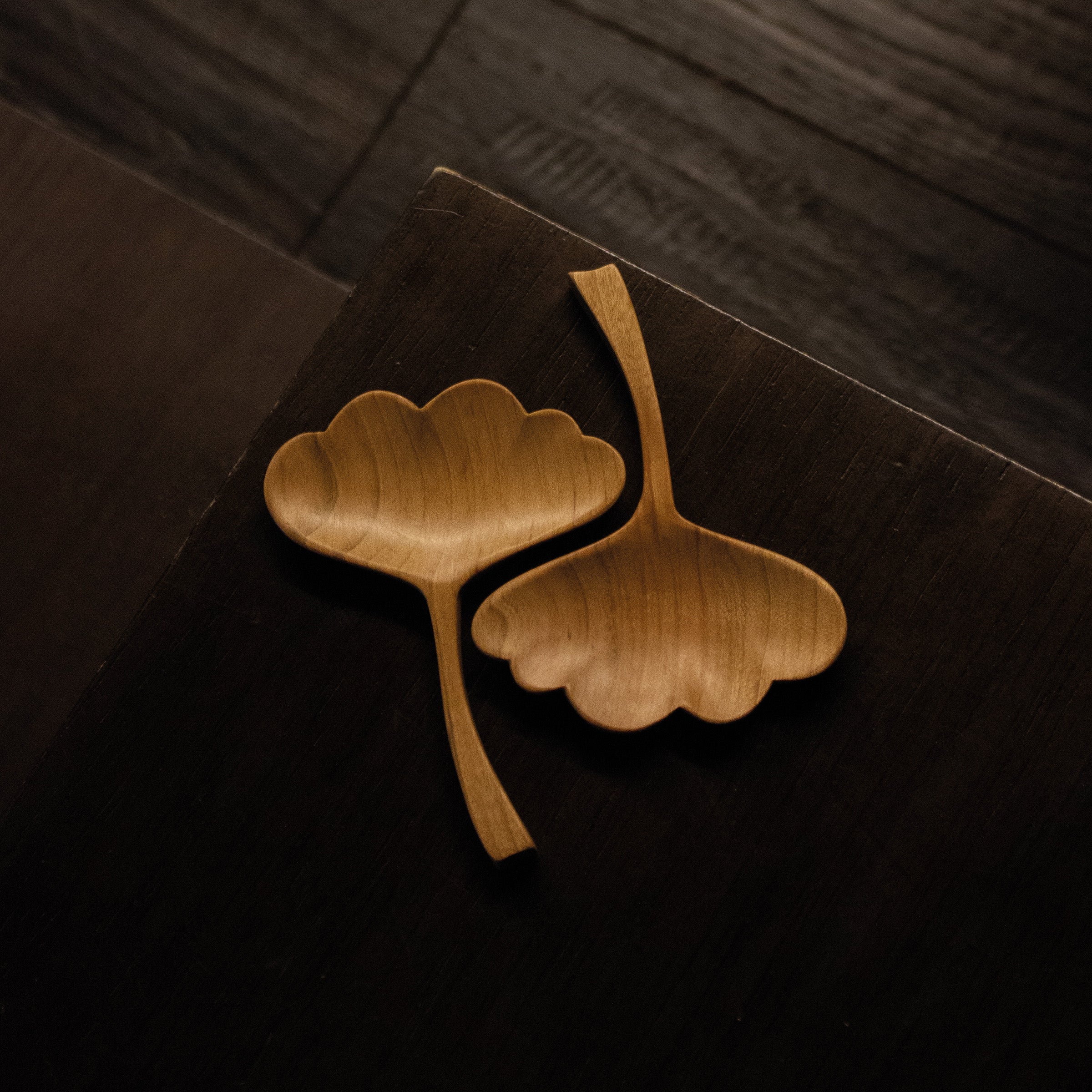 Korean ginkgo-leaf-shaped spoon by Sung Woo Choi