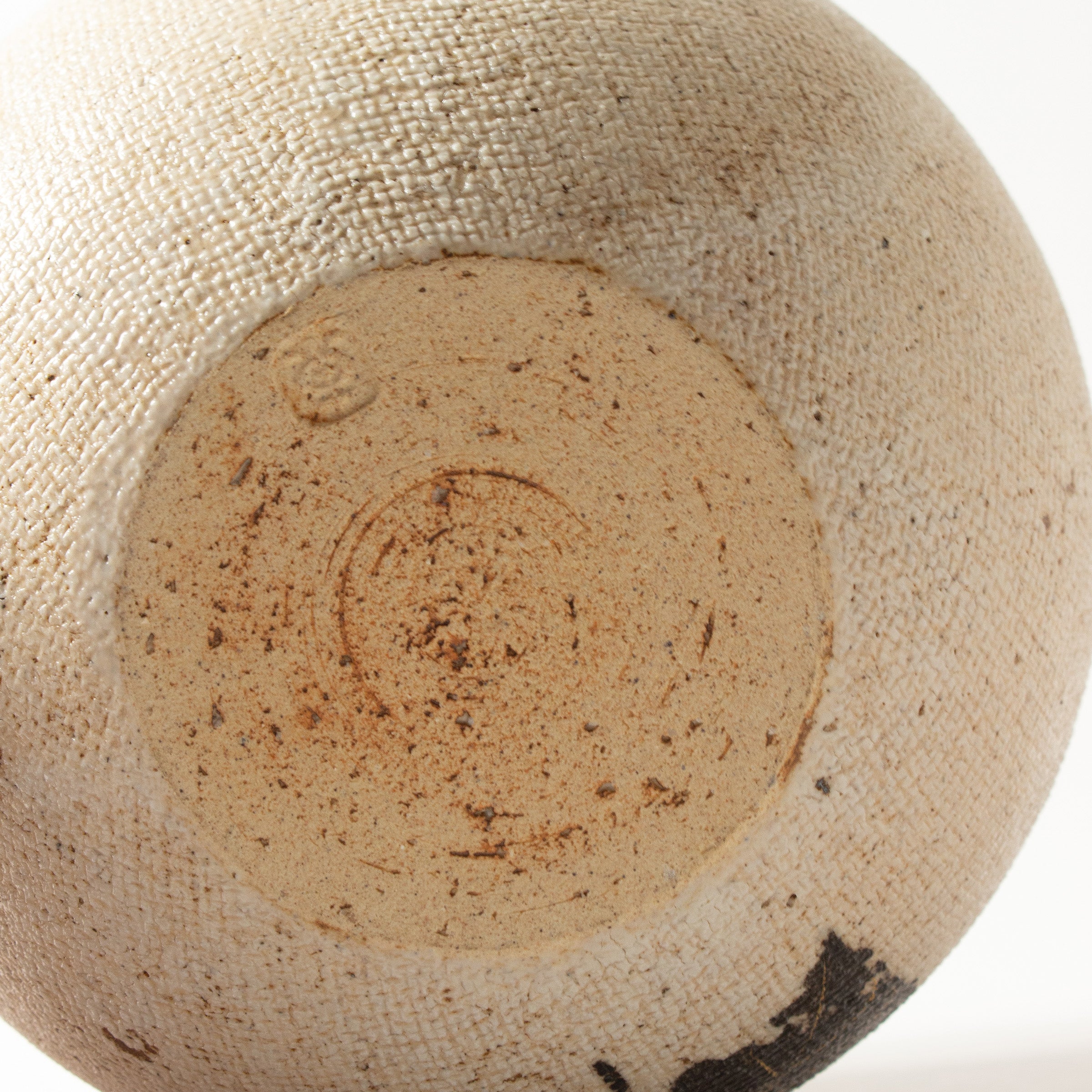 Vine vase by Motohiko Ito