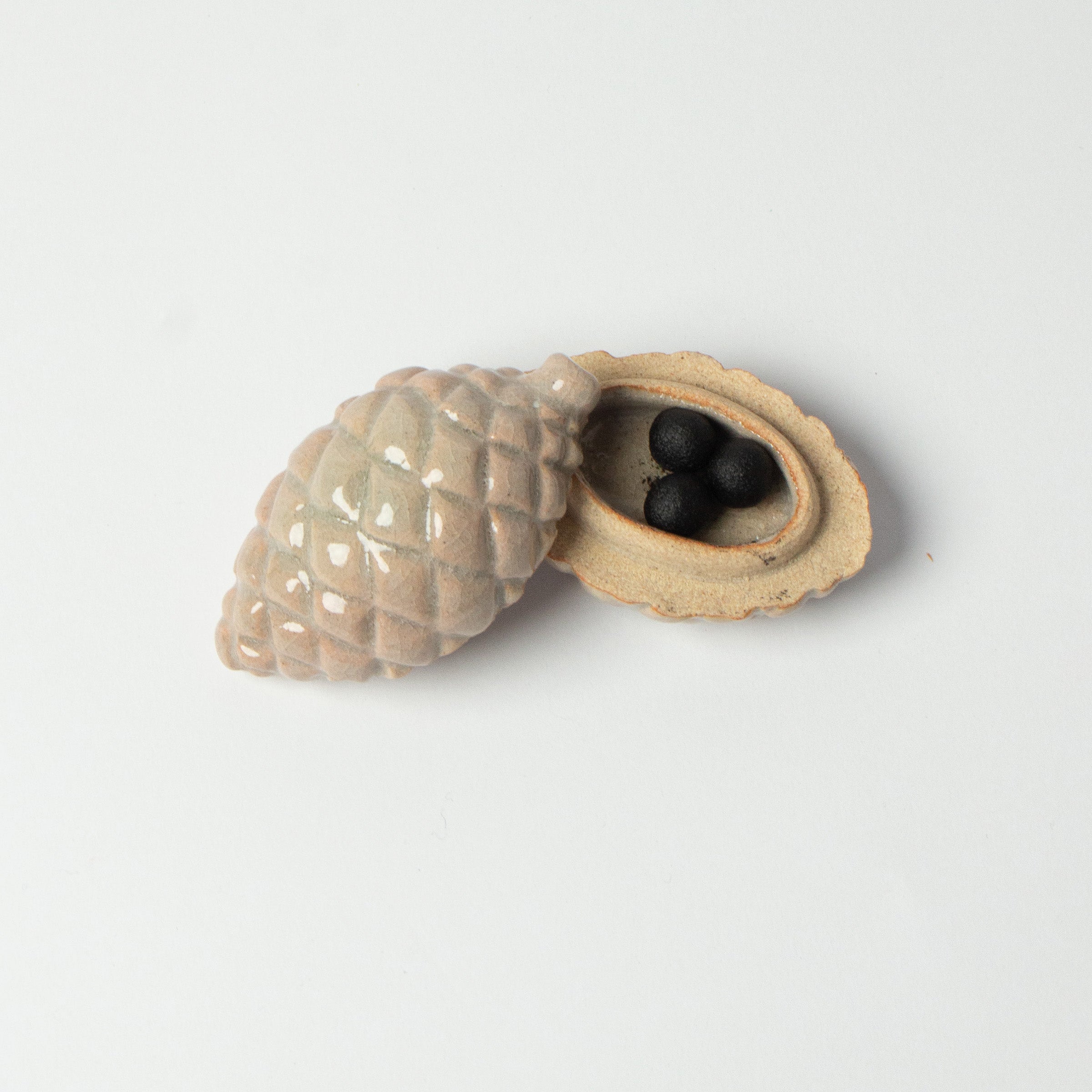 Toshiyuki Miwa's ceramic Kōgō and Japanese nerikō (incense balls)