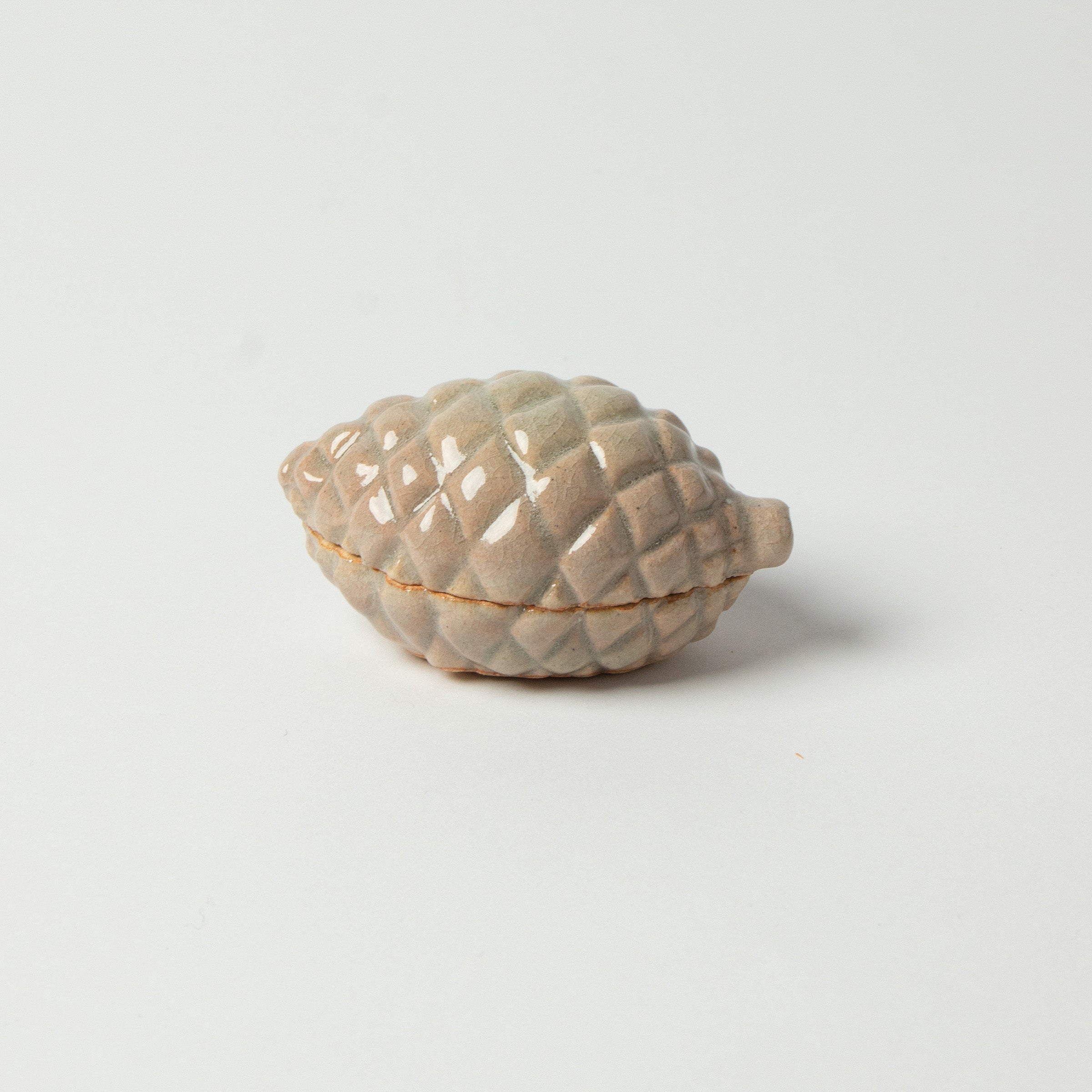 Toshiyuki Miwa's ceramic Kōgō and Japanese nerikō (incense balls)