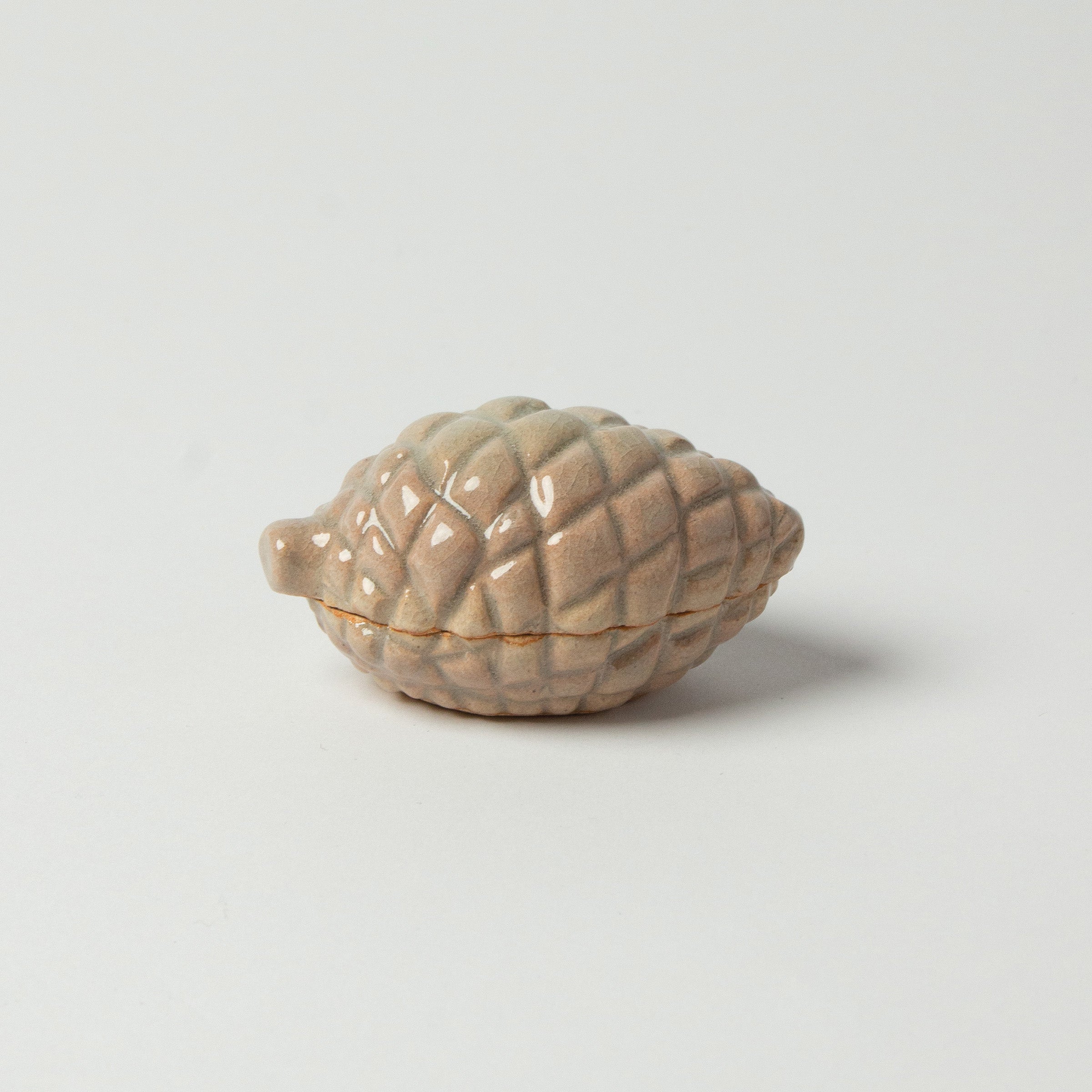 Toshiyuki Miwa's ceramic Kōgō and Japanese nerikō (incense balls)
