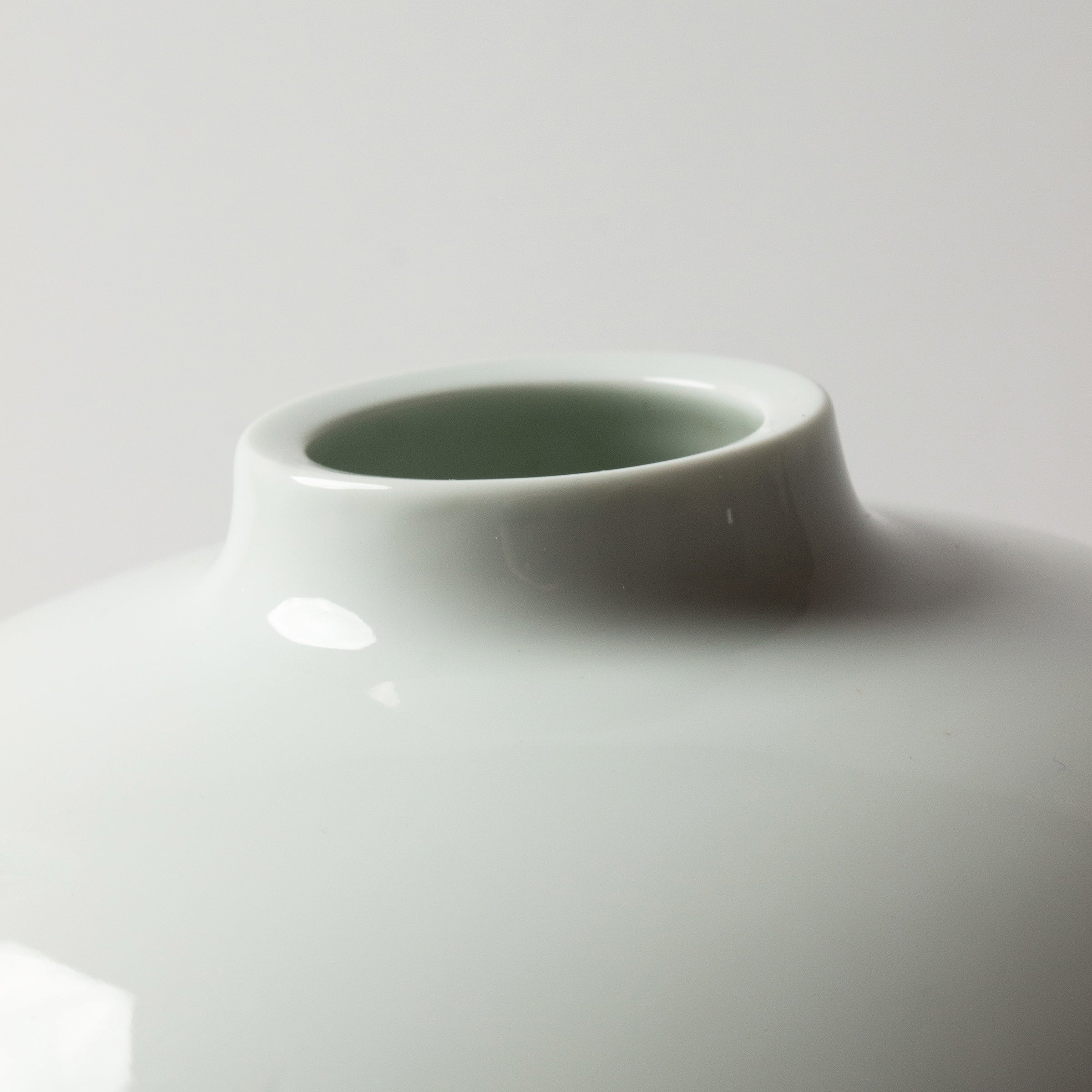 Porcelain vase and peonies by Manji Inoue, Living National Treasure
