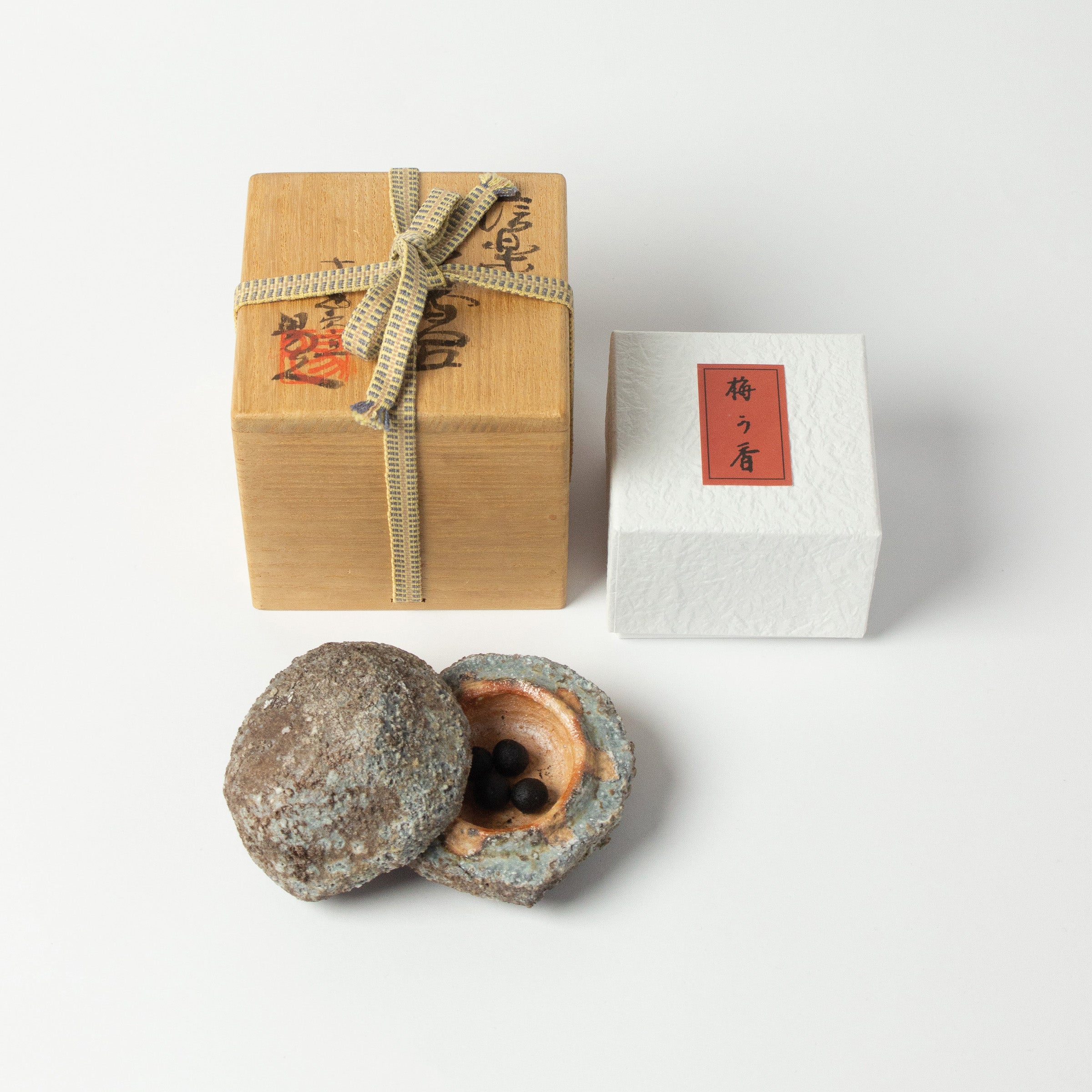 Ceramic Kōgō by Kamiyama Yasuhisa and Japanese nerikō (incense balls)
