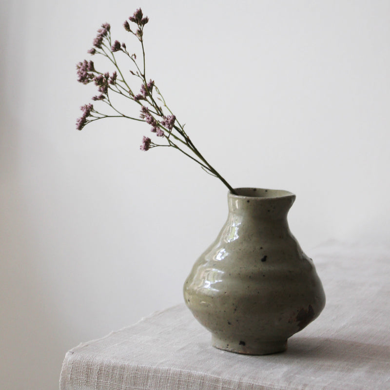 Japanese ceramic vase wabi-sabi spirit