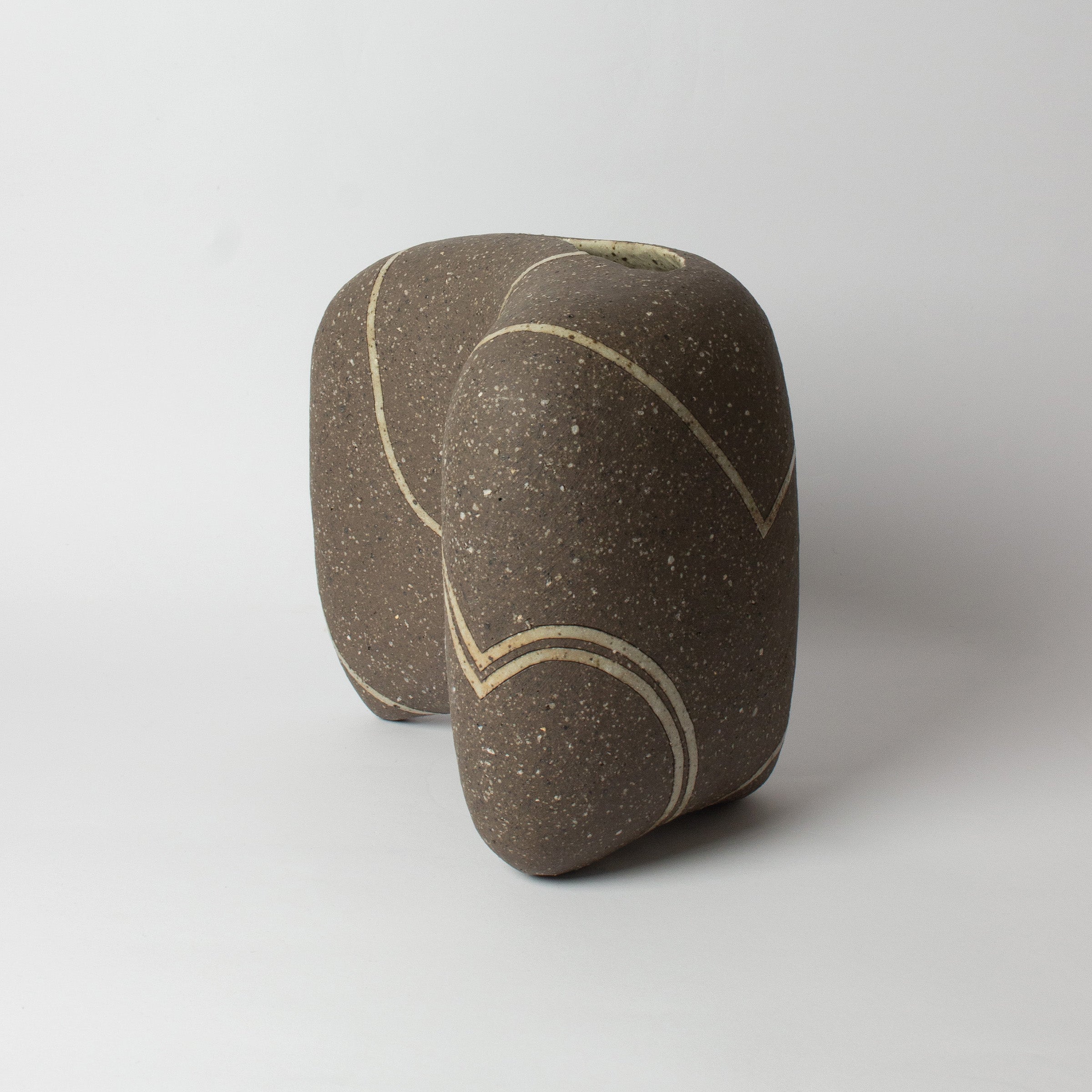 Lines vase sculpture by Kazuhiko Sato