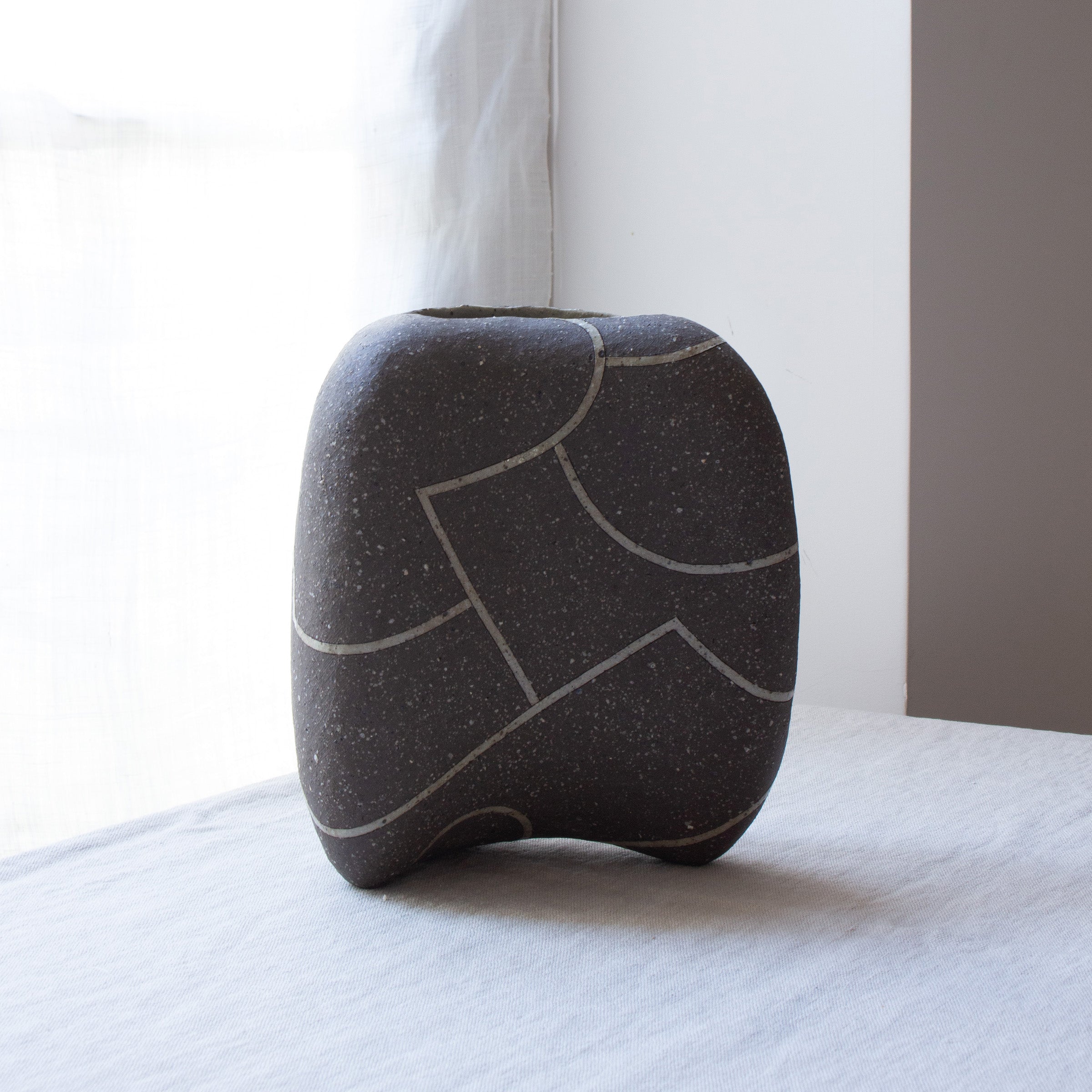 Lines vase sculpture by Kazuhiko Sato