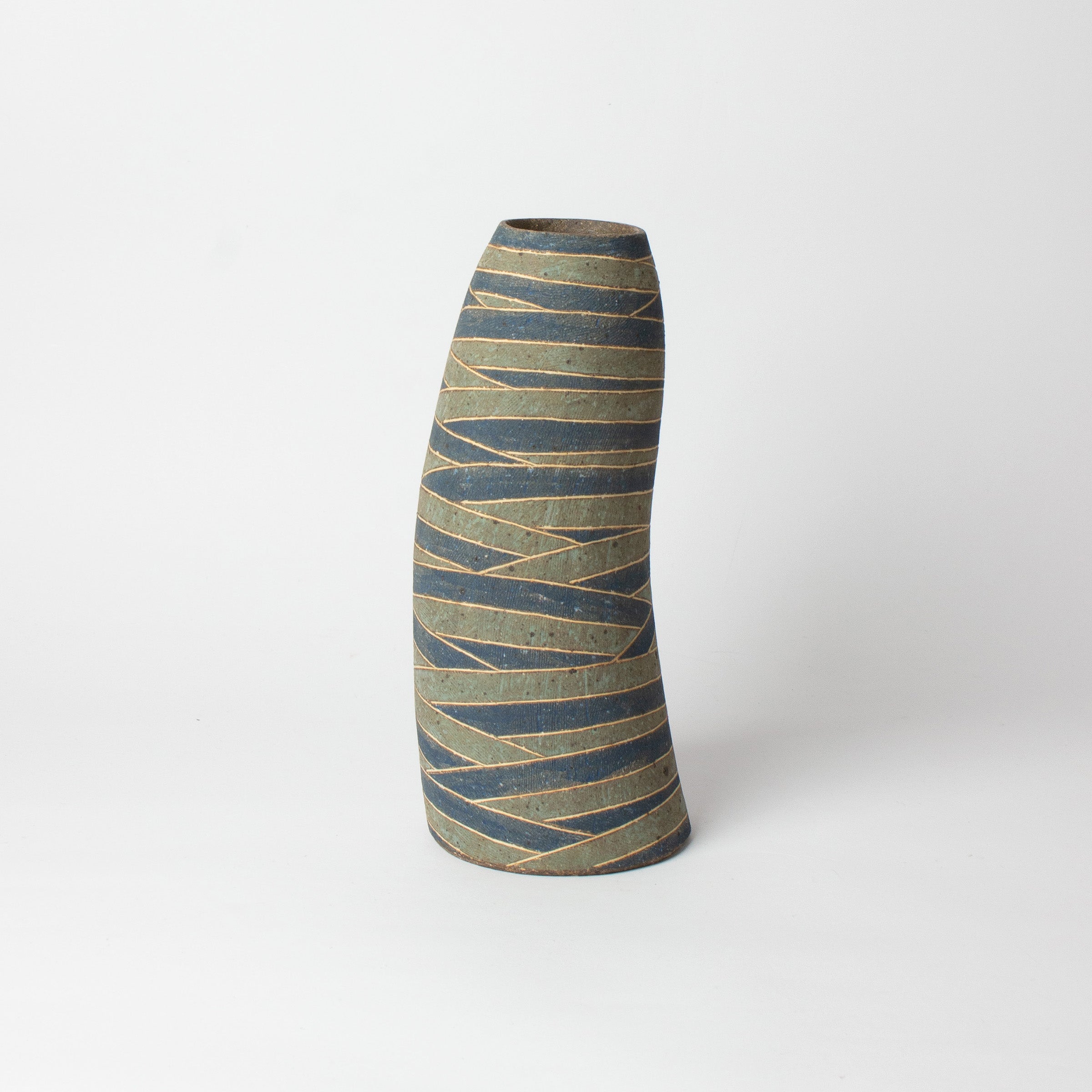 Zōgan vase-sculpture by Shingo Takeuchi