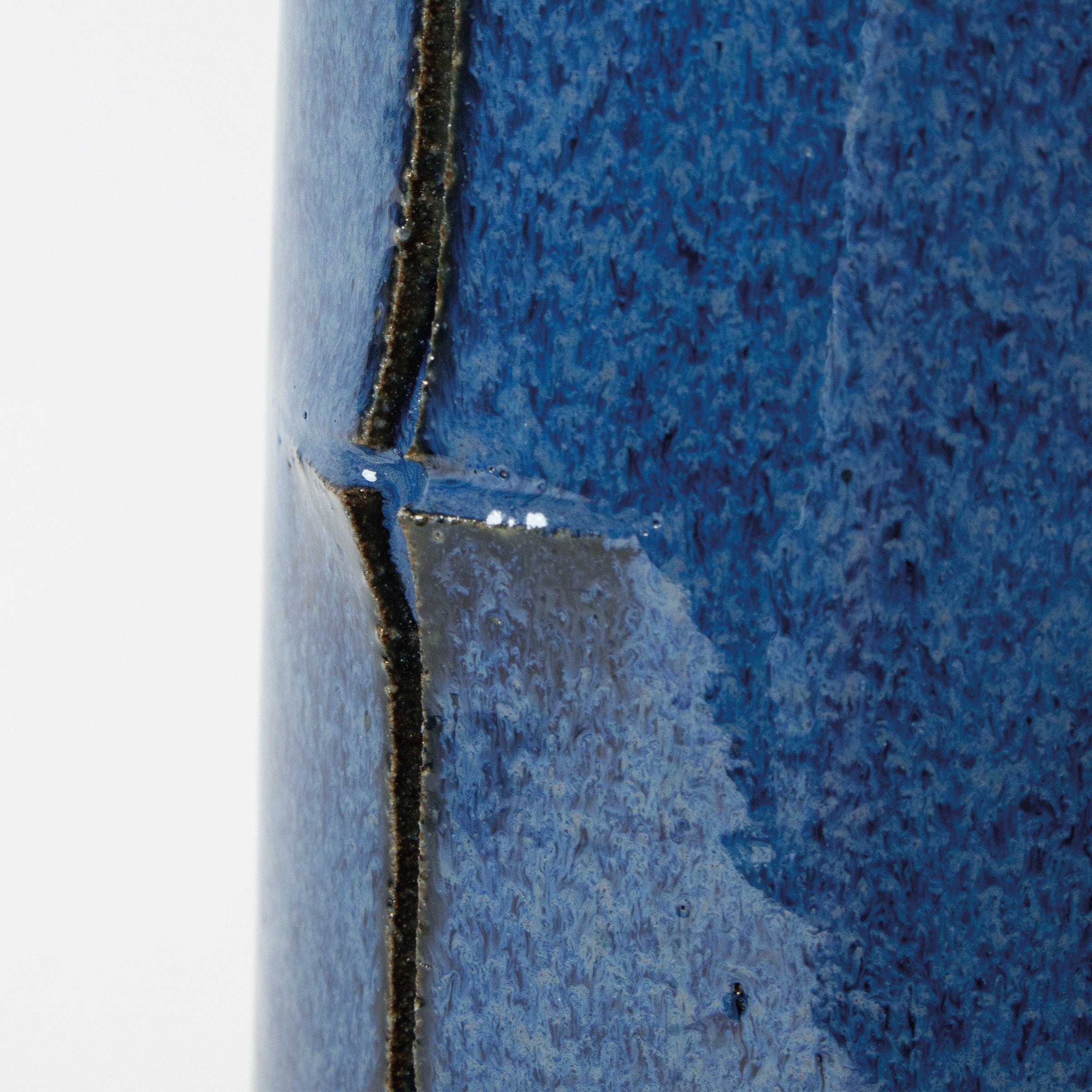 Namako-yū enamel ceramic vase by Junkichi Kumakura 