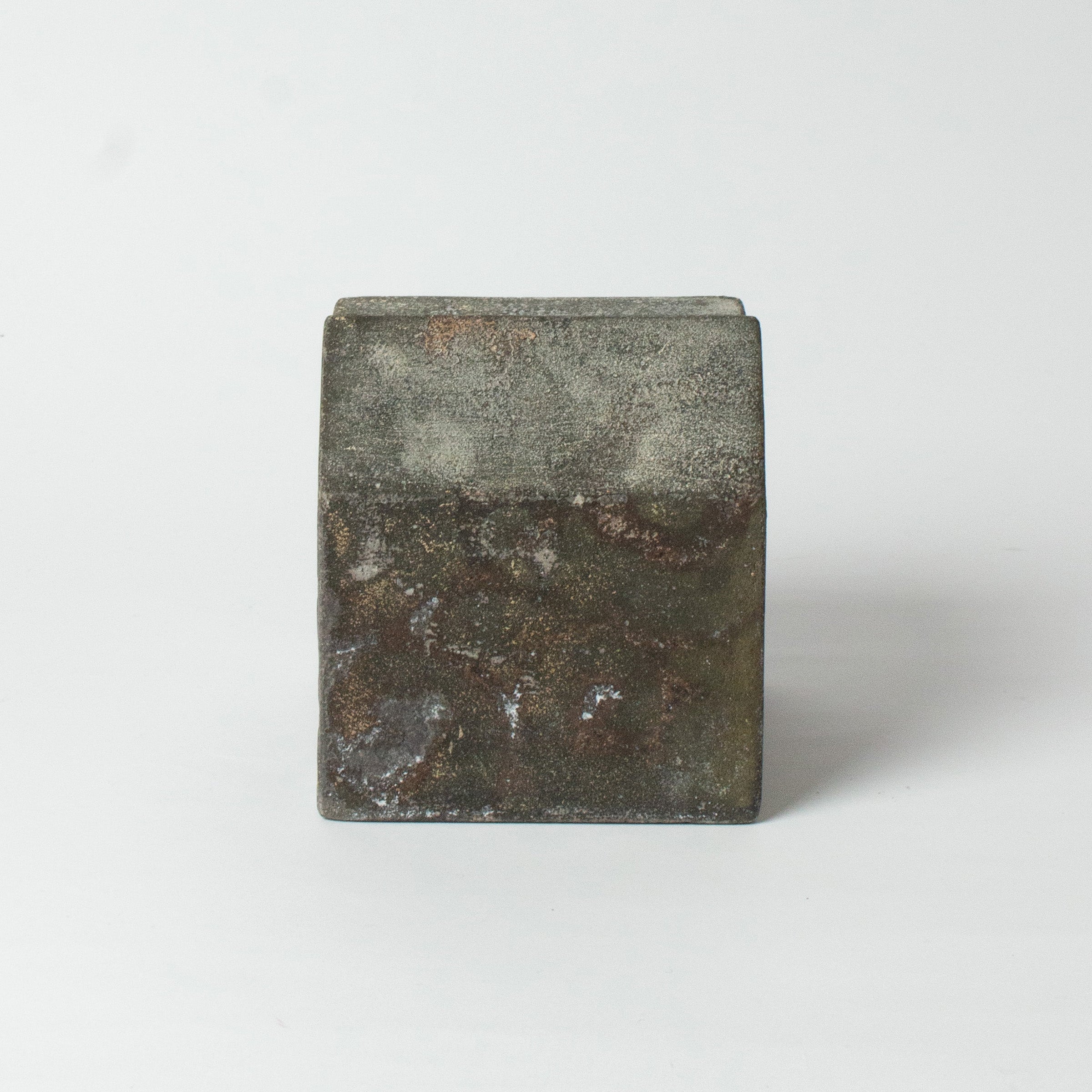 Yakishime ceramic vase by Koinuma Michio