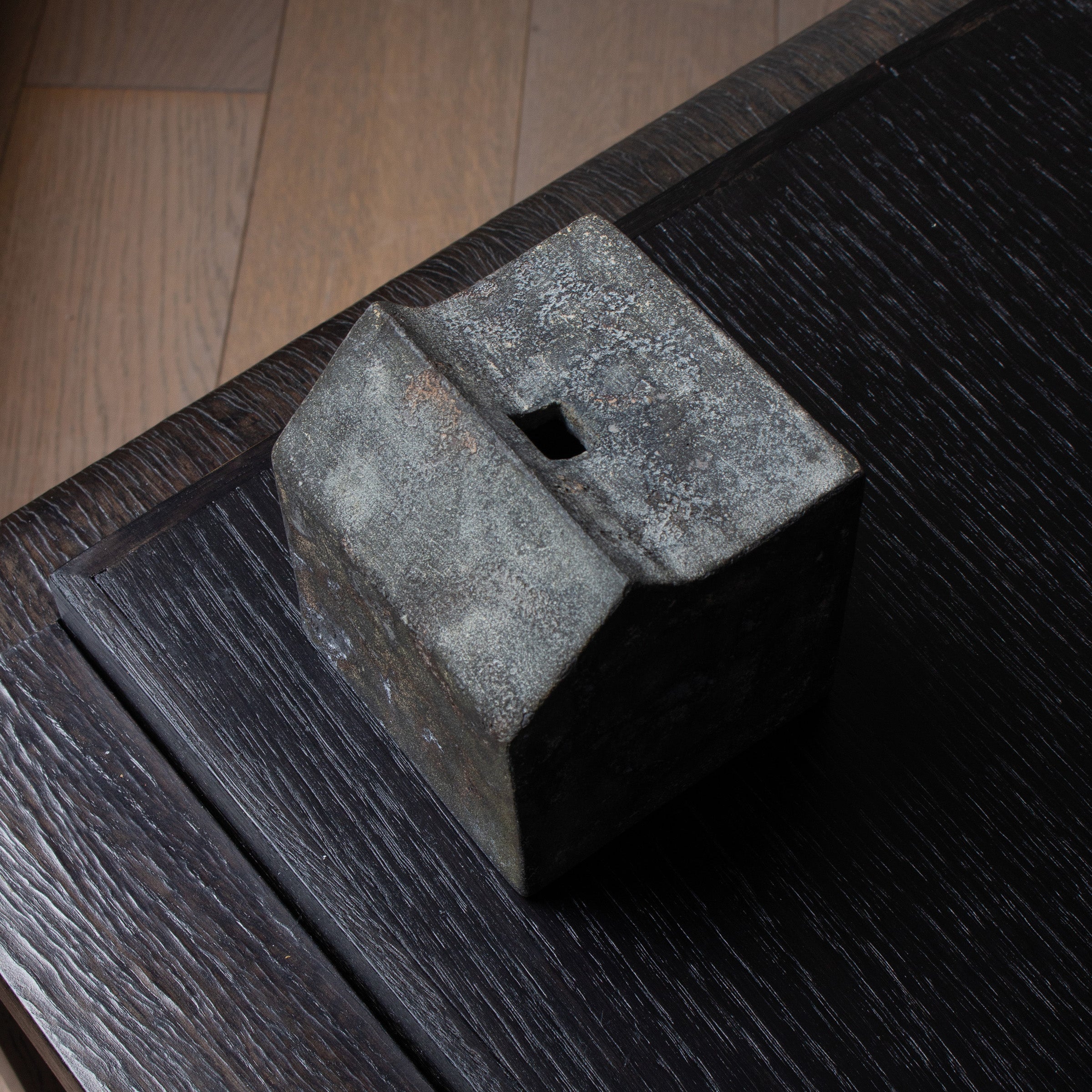 Yakishime ceramic vase by Koinuma Michio
