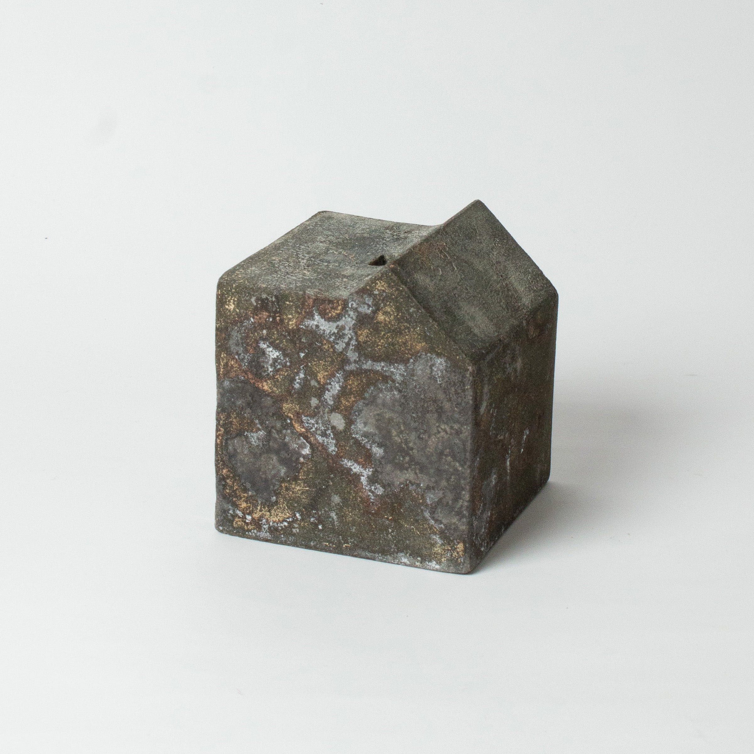 Yakishime ceramic vase by Koinuma Michio