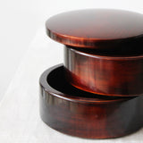 Boîte en laque urushi japonaise