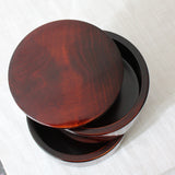 Boîte en laque urushi japonaise