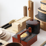 Boîte en laque urushi japonaise
