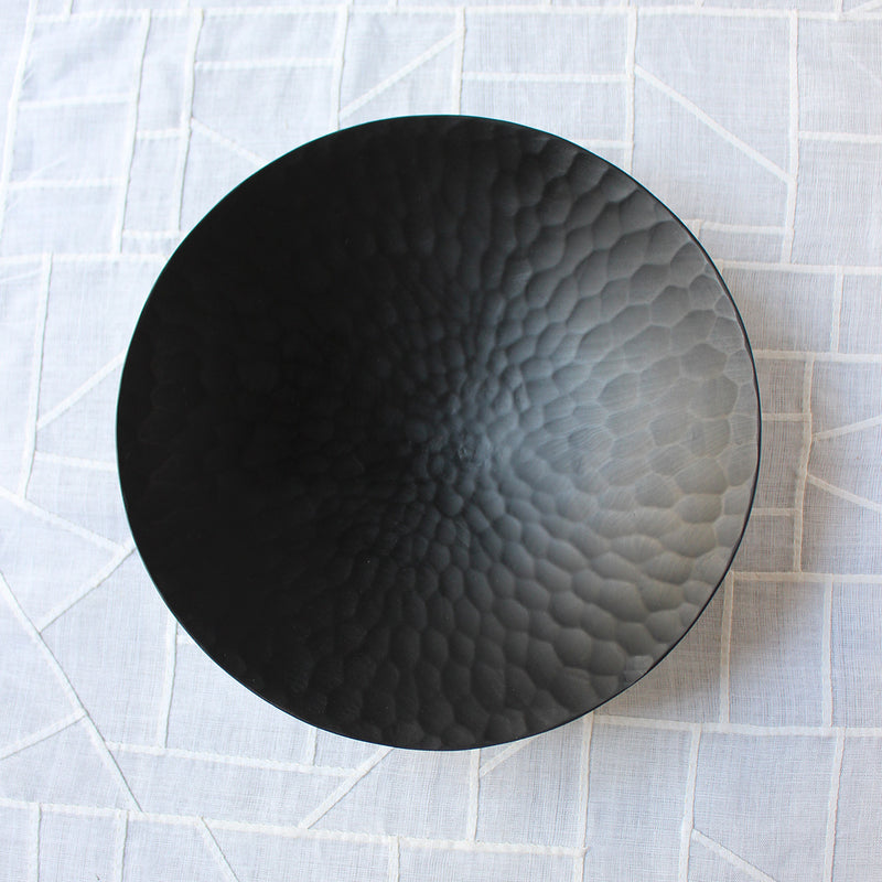 Grand plat en laque urushi japonaise