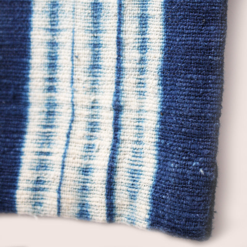 Noren japonais indigo naturel et shibori, motif lignes