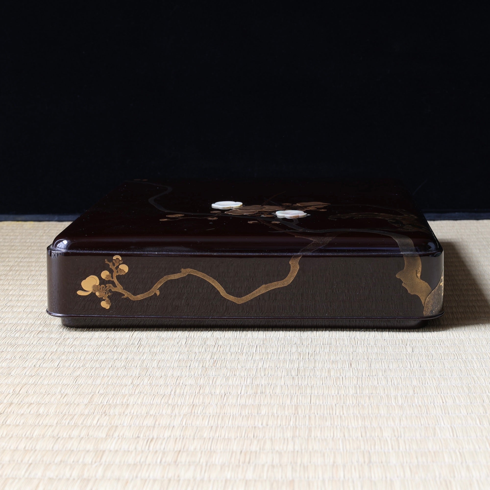 Imperial urushi lacquer, gold and mother-of-pearl suzuribako (Japanese writing box), with ume (plum blossom) decoration