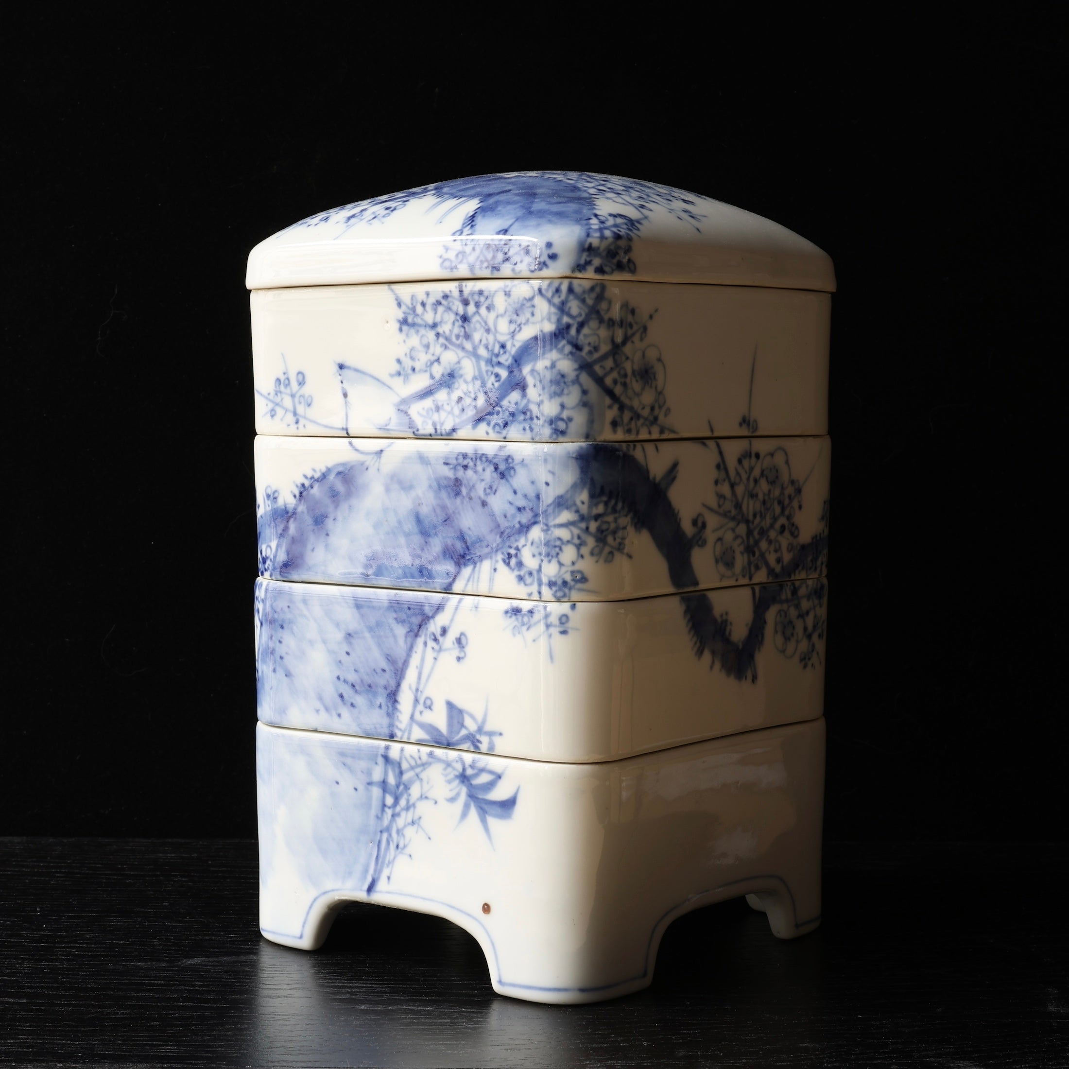 Jubako (stackable boxes) in sometsuke (underglaze blue) porcelain, with bird and plum blossom decoration, Meiji era